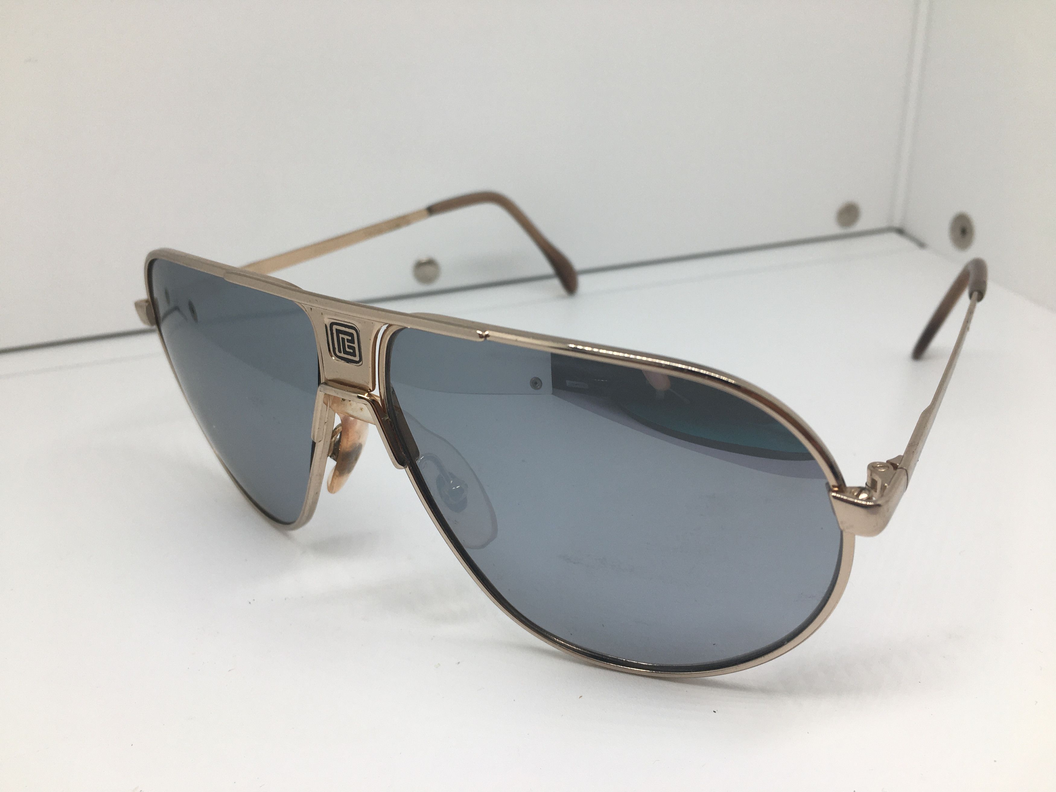 Vintage Vintage Pierre Balmain Paris 1502 Aviator Sunglasses Frame Size ONE SIZE - 3 Thumbnail