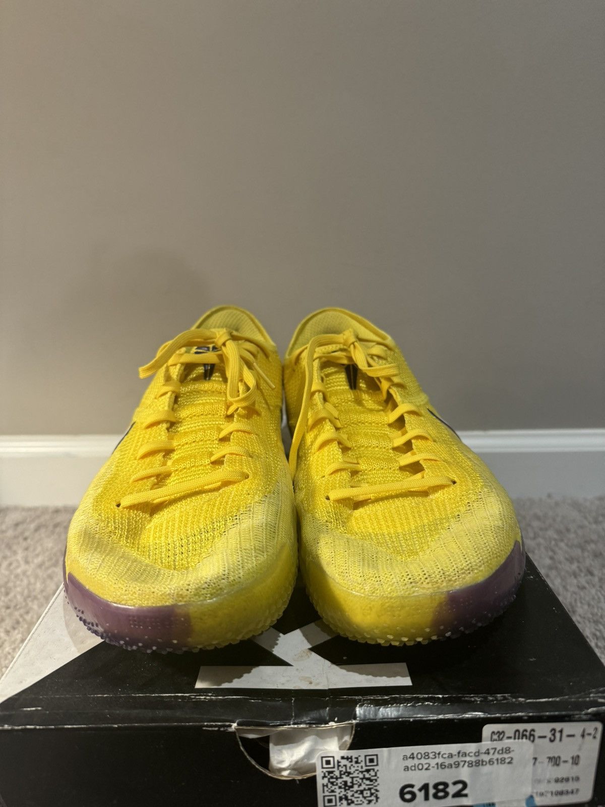 Nike Kobe AD NXT 360 Yellow Strike Size US 10 / EU 43 - 6 Thumbnail