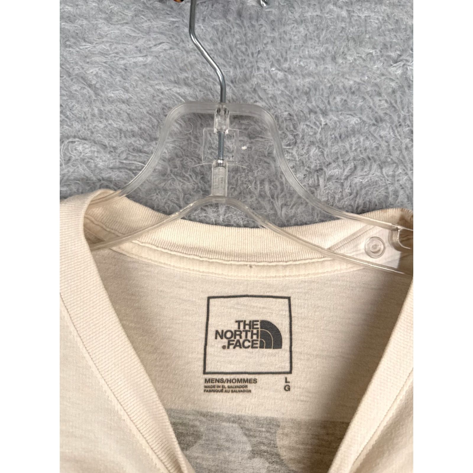 The North Face The North Face Shirt Men Large Ivory Logo Camo Long Sleeve Cotton Crew Neck T-Shirt Size US L / EU 52-54 / 3 - 7 Thumbnail