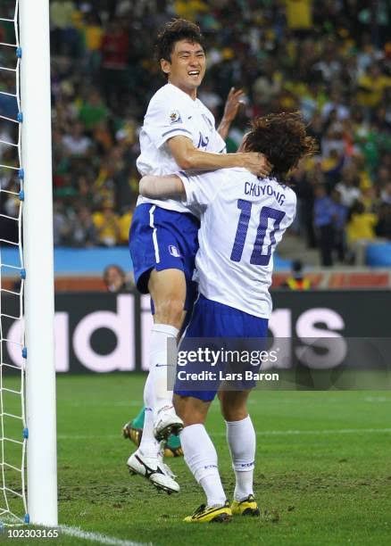 Nike Jersey football National Team Korea Selatan 2010 "Chu Young" Size US L / EU 52-54 / 3 - 16 Thumbnail