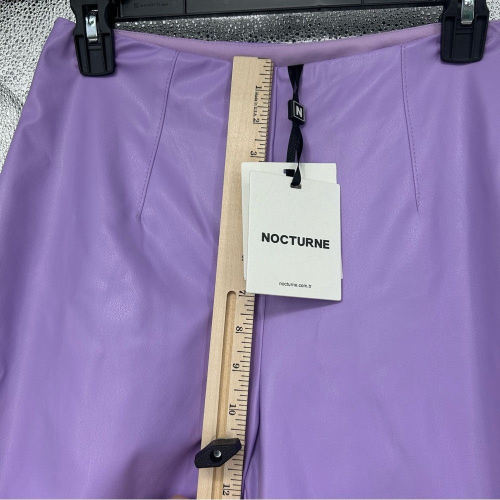 NOCTURNE NOCTURNE CARROT FAUX LEATHER LAVENDER LEGGINGS Size 28" / US 6 / IT 42 - 9 Thumbnail