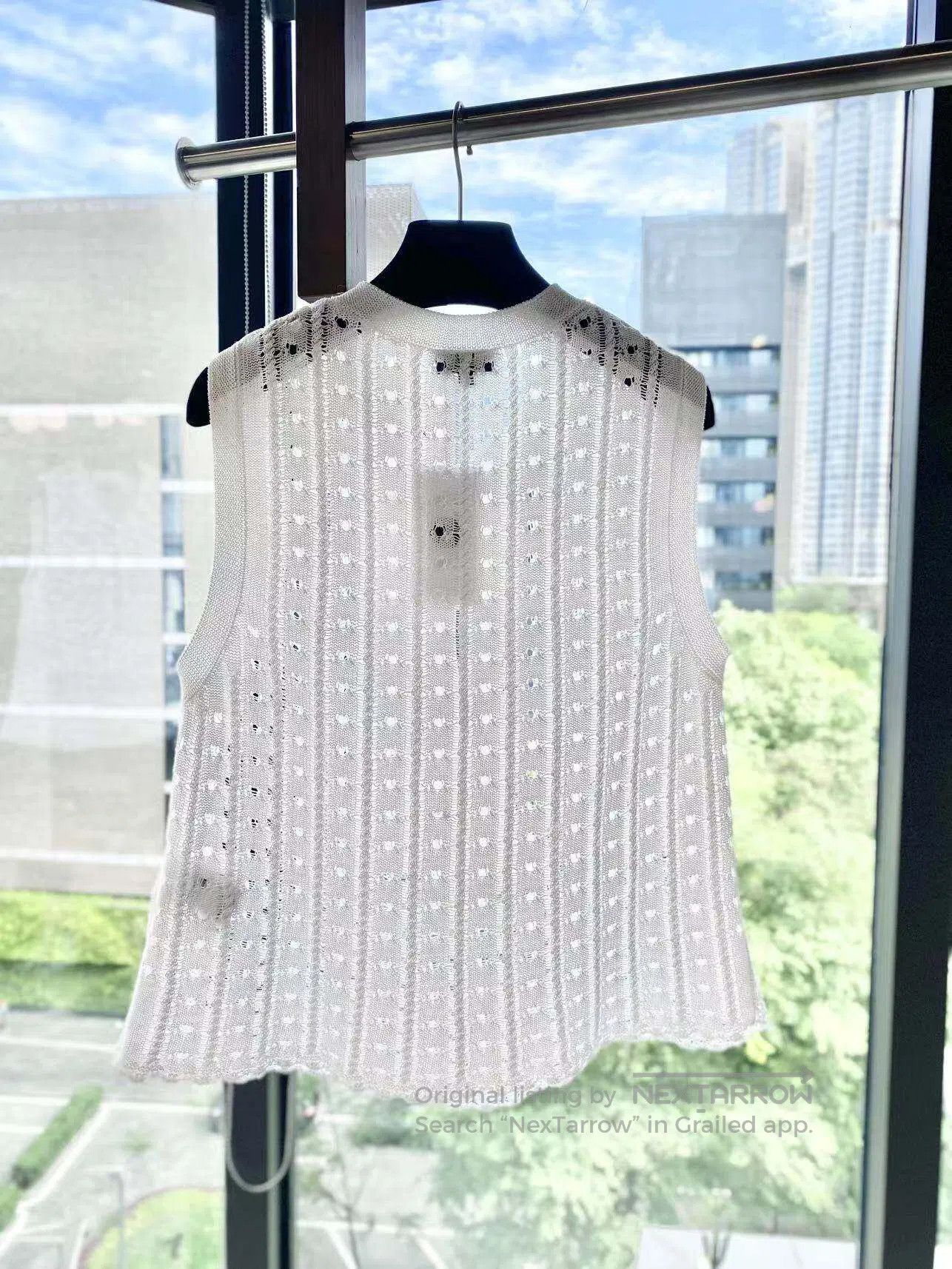 Chanel Chanel Hollow Knit Sleeveless Top| Size XS / US 0-2 / IT 36-38 - 3 Thumbnail