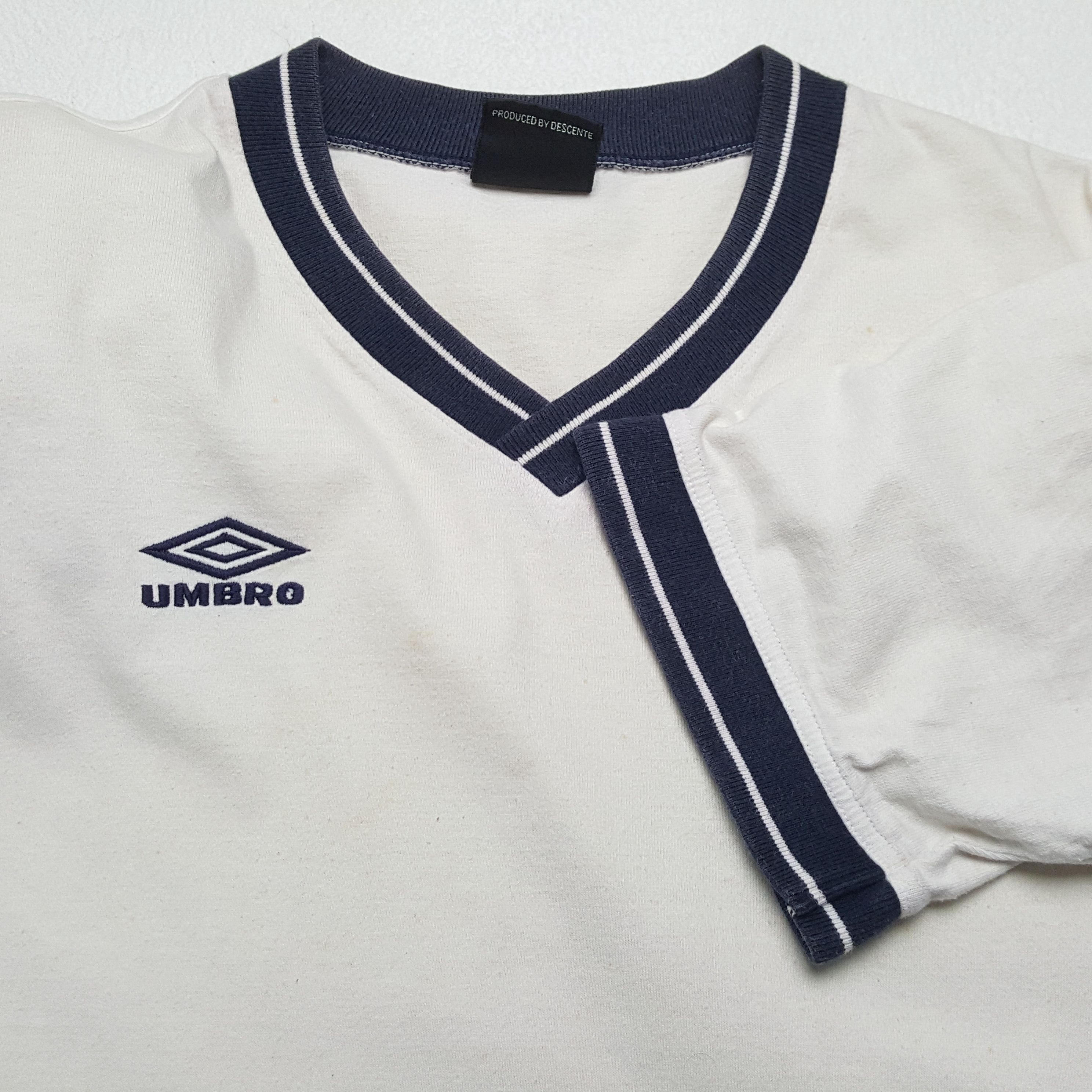 Umbro UMBRO ENGLAND Soccer Team Ringer Design Tshirt Size US M / EU 48-50 / 2 - 5 Thumbnail