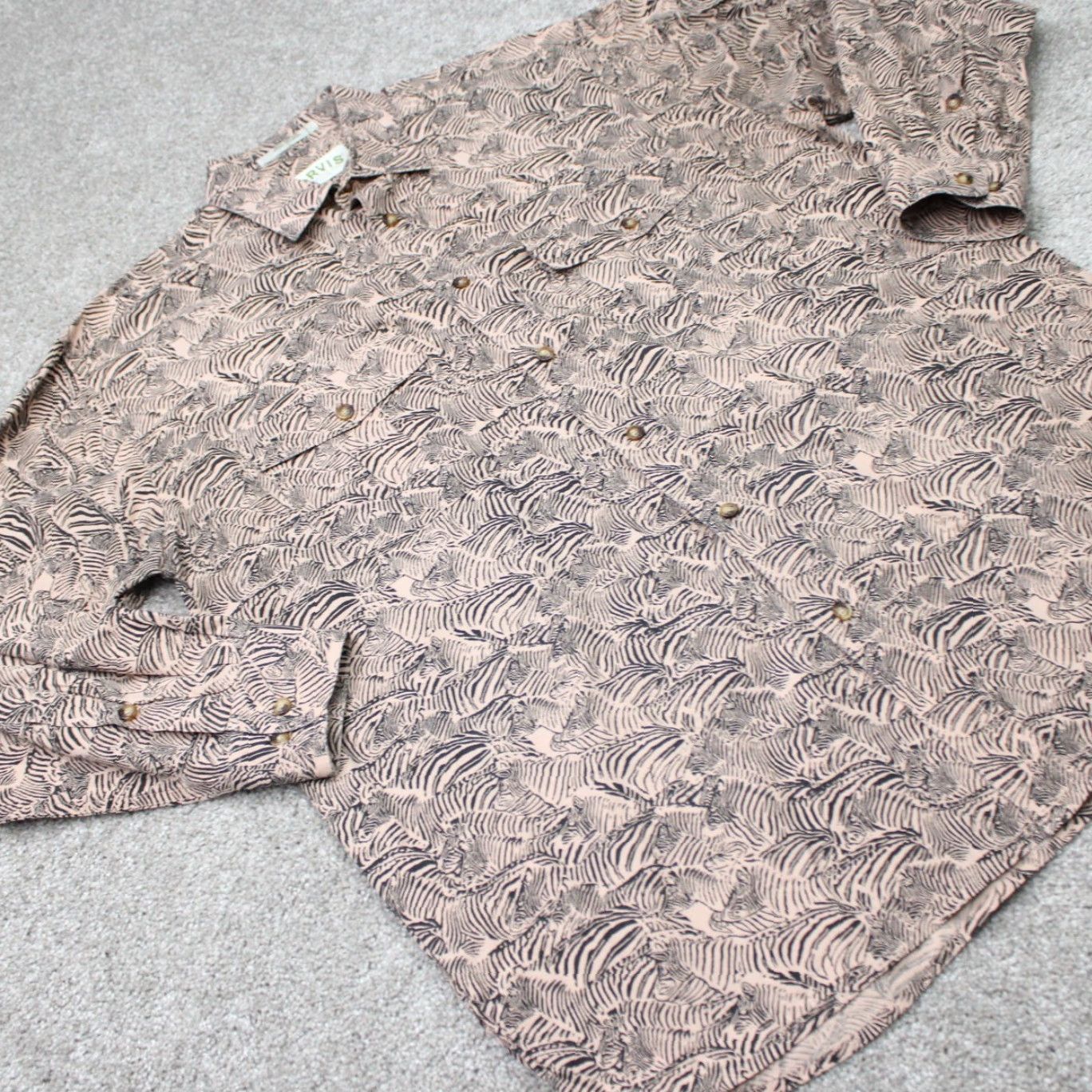 Orvis Orvis Shirt Mens Large Beige/Black Geometric 100% Cotton Long Sleeve Button-Up Shirt Mens L Geometric Pattern Fall Spring Summer Winter Vintage: No Size US L / EU 52-54 / 3 - 6 Thumbnail