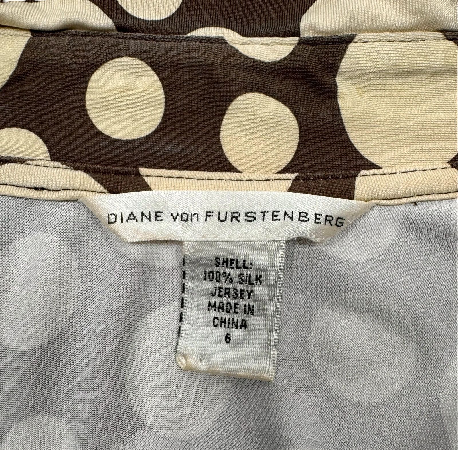 Diane von Furstenberg Diane Von Furstenberg Silk Warp Dress Polka Dot size 6 Size M / US 6-8 / IT 42-44 - 12 Thumbnail