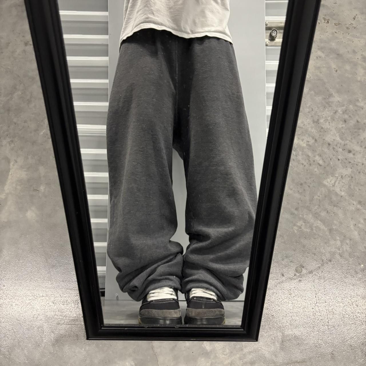 Japanese Brand × Vintage Crazy Vintage Y2K/2000s Baggy Dark Grey Skater Style Essential Sweatpants! Size US 34 / EU 50 - 1 Thumbnail