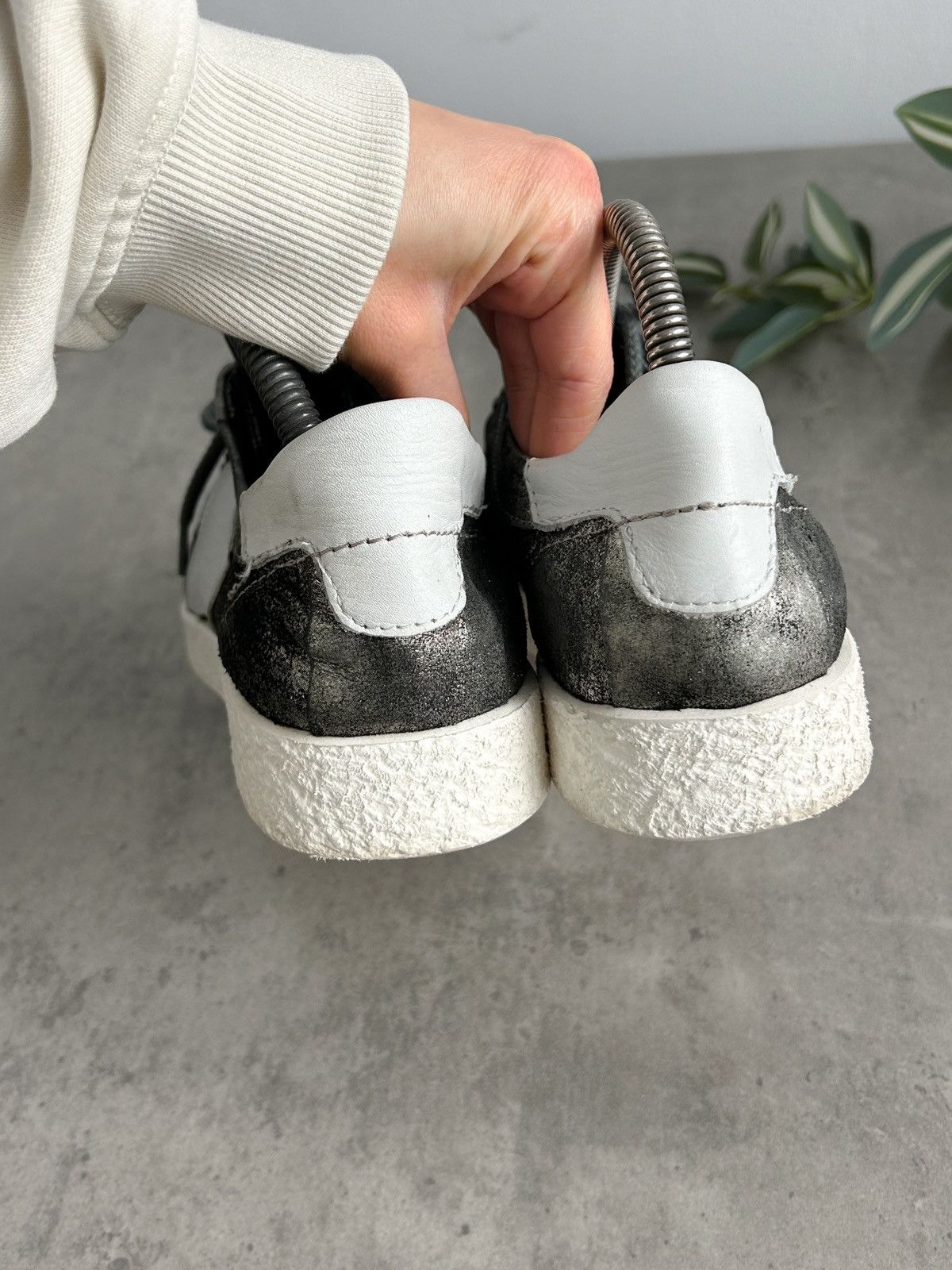 A.S.98 × Vintage A.S. 98 low top silver leather sneakers Y2K Size US 8 / IT 38 - 8 Thumbnail