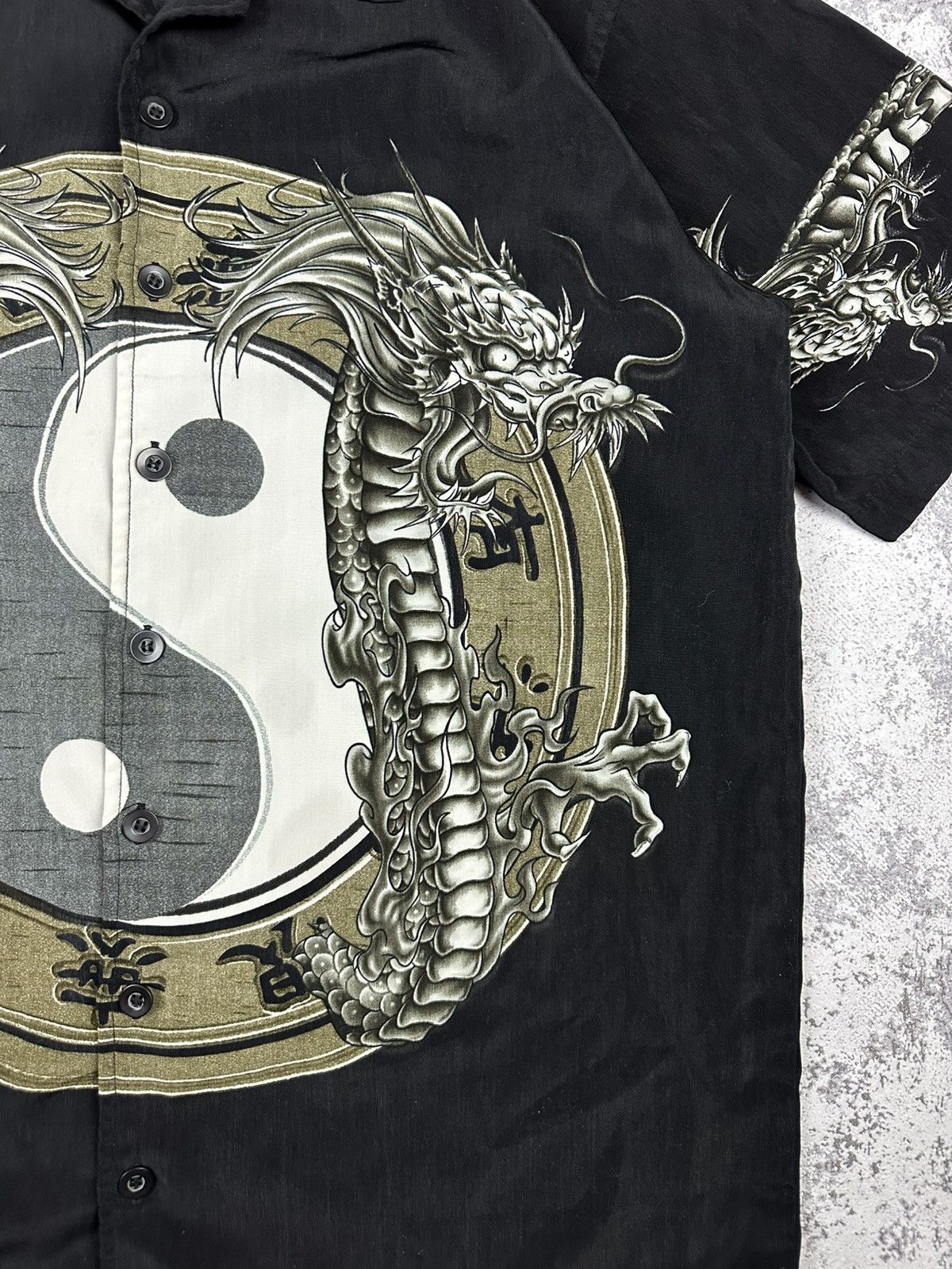 Japanese Brand Vintage Shirt Dragon Yin Yang Martial Arts Button-Up Size US M / EU 48-50 / 2 - 6 Thumbnail