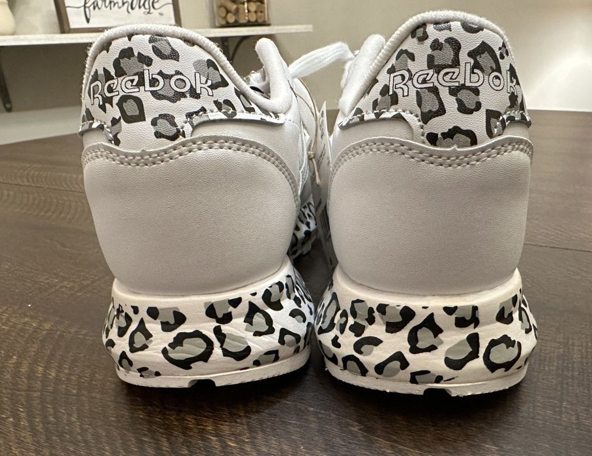 Reebok NWT Reebok Women’s Classic Leather Leopard Print Shoes-Sz 5 Size US 5 / IT 35 - 9 Thumbnail