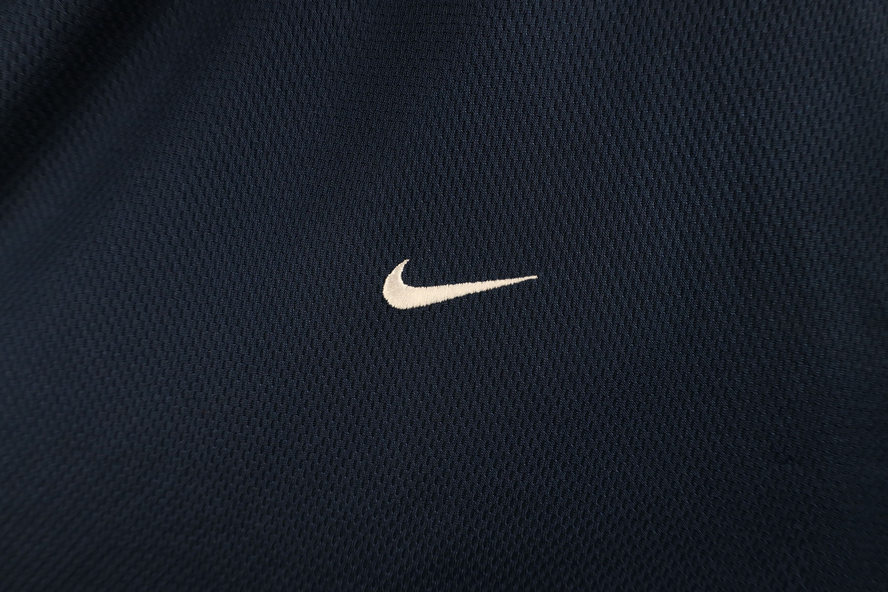 Nike × Vintage Vintage Y2K Nike Swoosh Thermal Knit Long Sleeve T-Shirt Size US XL / EU 56 / 4 - 4 Thumbnail