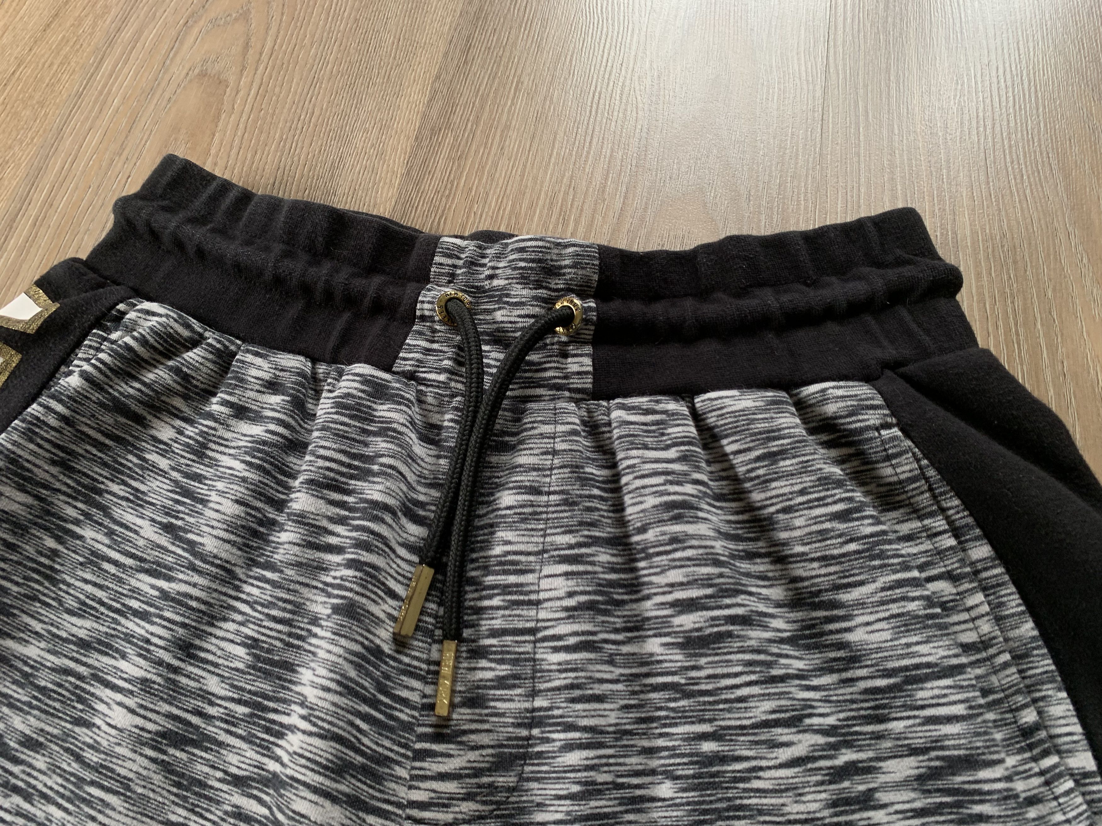 MLB × Majestic Vintage Majestic New York Yankees Printed Cotton Shorts Size US 34 / EU 50 - 4 Thumbnail