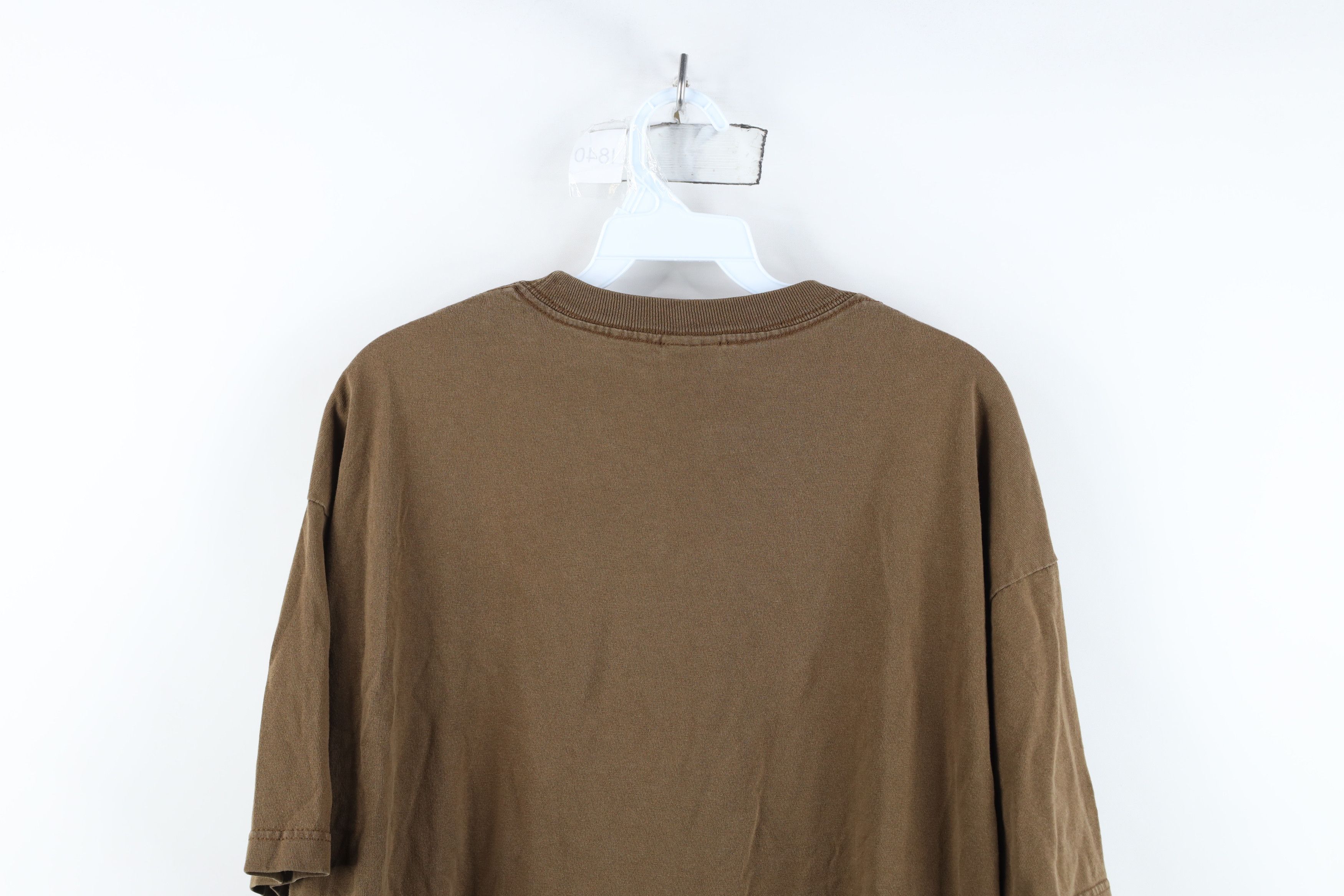 Vintage Vintage Y2K Python and the Holy Grail Movie T-Shirt Brown Size US XL / EU 56 / 4 - 14 Thumbnail