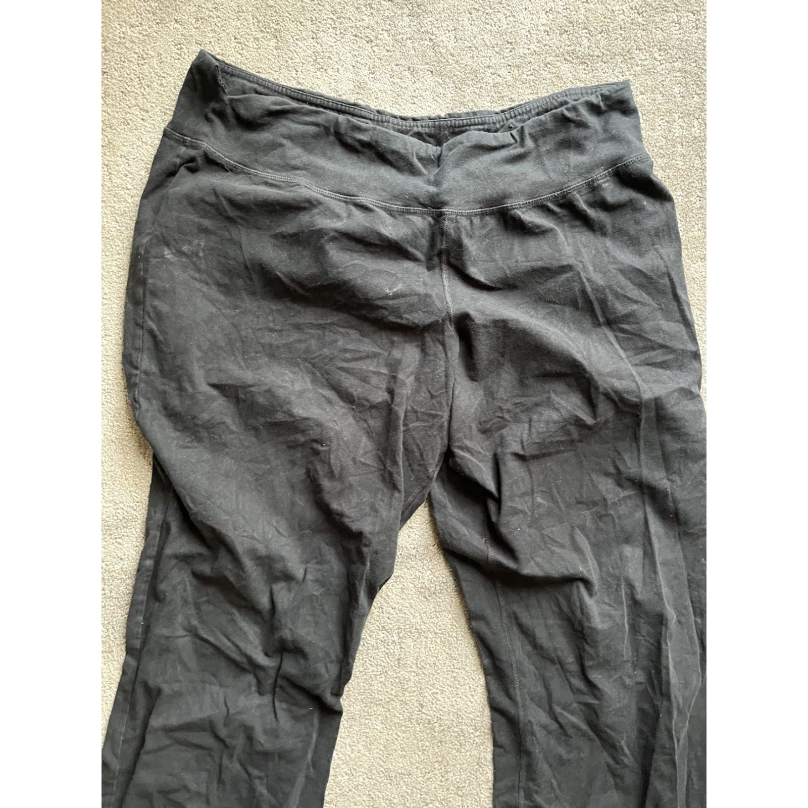 Champion Champion Leggings Women XXL Black Pull On Wide Leg Flared Inseam 28 in Polyester Blend Activewear Regular Size Type: Regular Size 40" / US 18 - 2 Thumbnail