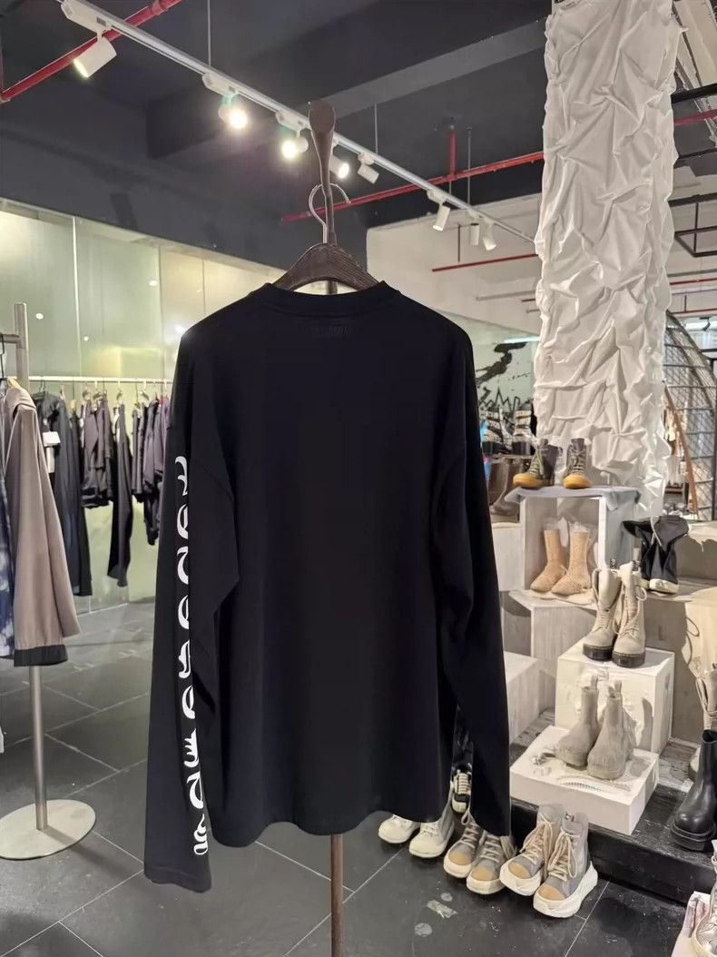 Vetements Vetements Fall/Winter 21 Sanskrit Long Sleeve 2504-Nextarro Size US XS / EU 42 / 0 - 2 Thumbnail