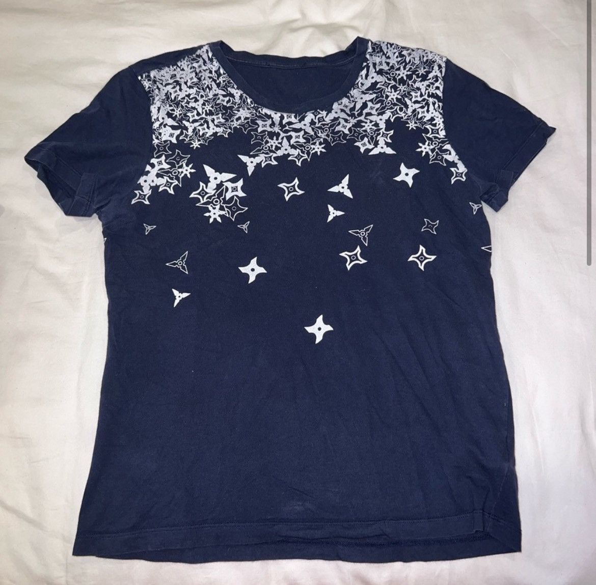 Versace Versace Collection Ninja Star Graphic Tee – Navy Blue (S) Size US S / EU 44-46 / 1 - 1 Thumbnail