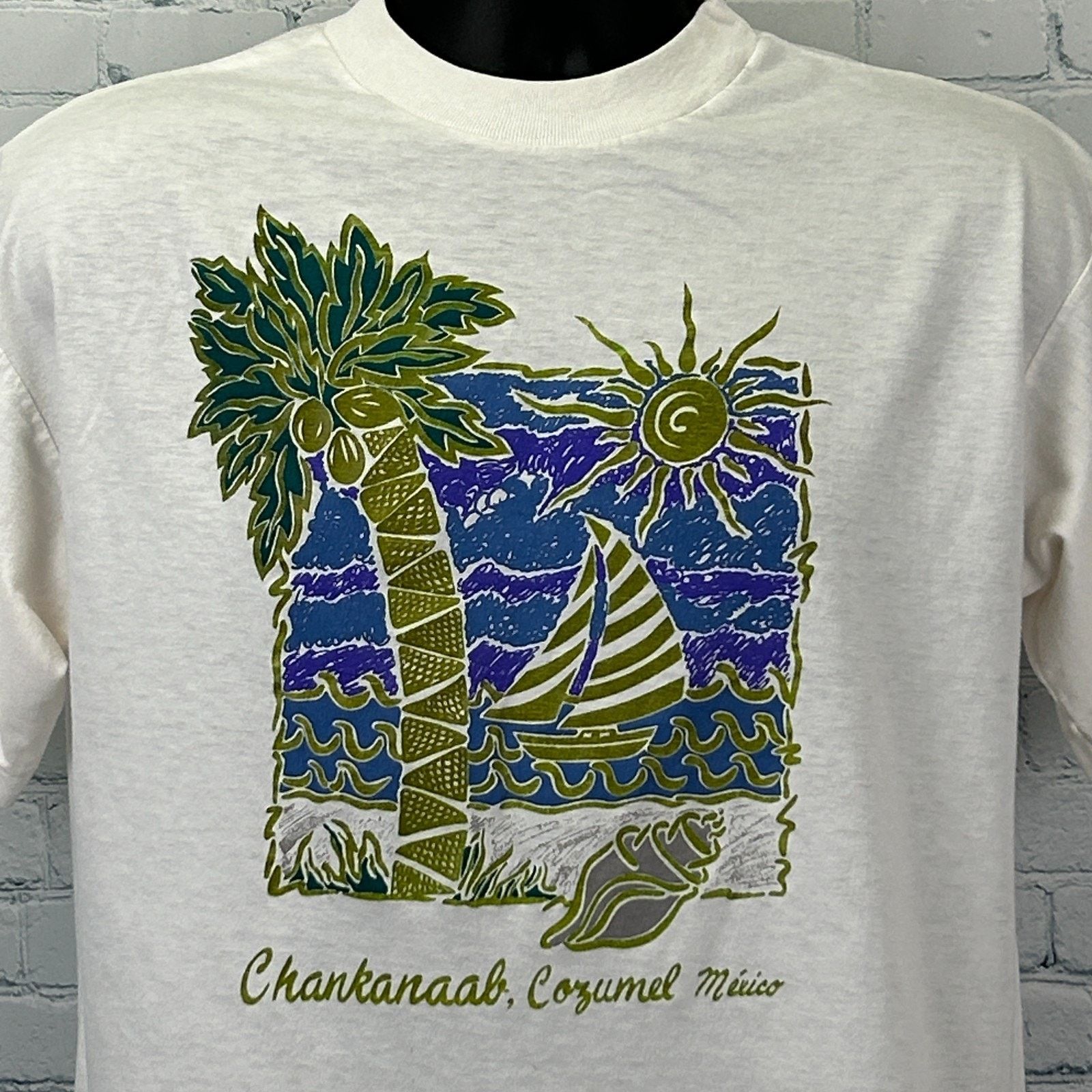 Vintage Vintage 80s Chankanaab Cozumel Mexico T Shirt Travel Medium Size US M / EU 48-50 / 2 - 1 Thumbnail