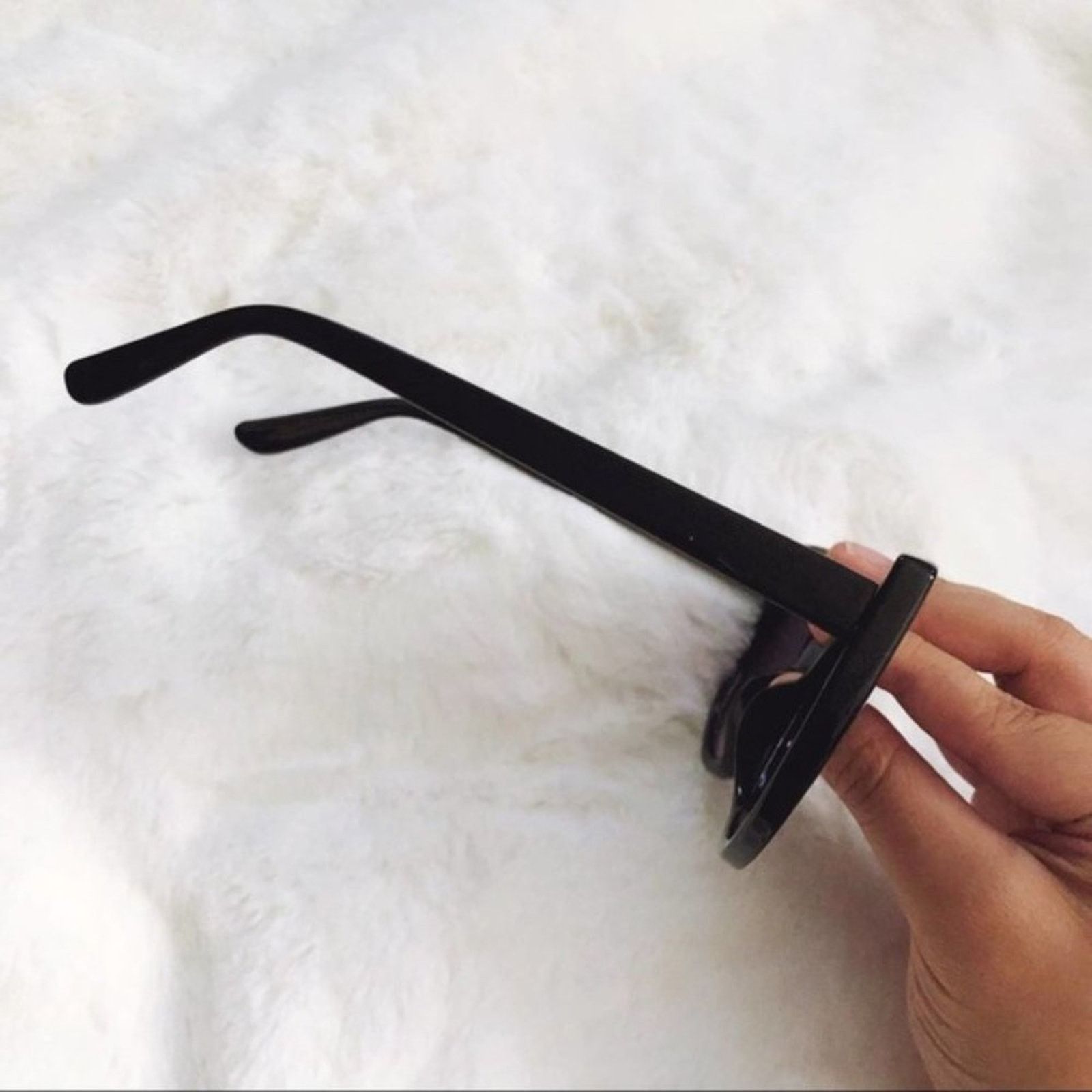 Other Ella Black Cat Eye Ombre Oval Sunglasses Size ONE SIZE - 5 Thumbnail