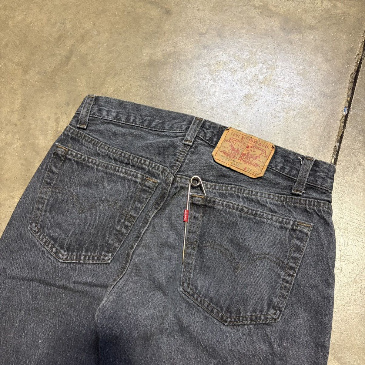 Vintage Levis 501 Black Denim Jeans 80s Made USA 501 0658