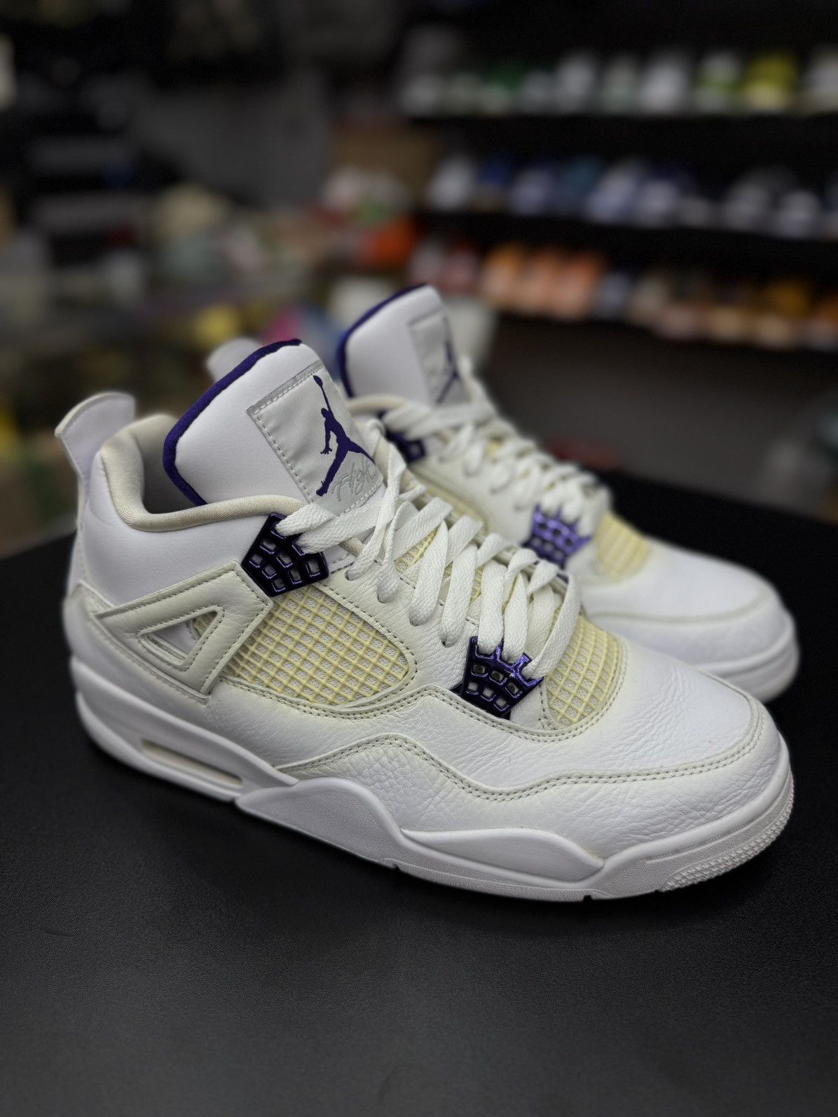 Jordan Brand Jordan 4 Metallic Purple (2020) (CT8527-115) Size 10.5 Size US 10.5 / EU 43-44 - 2 Thumbnail