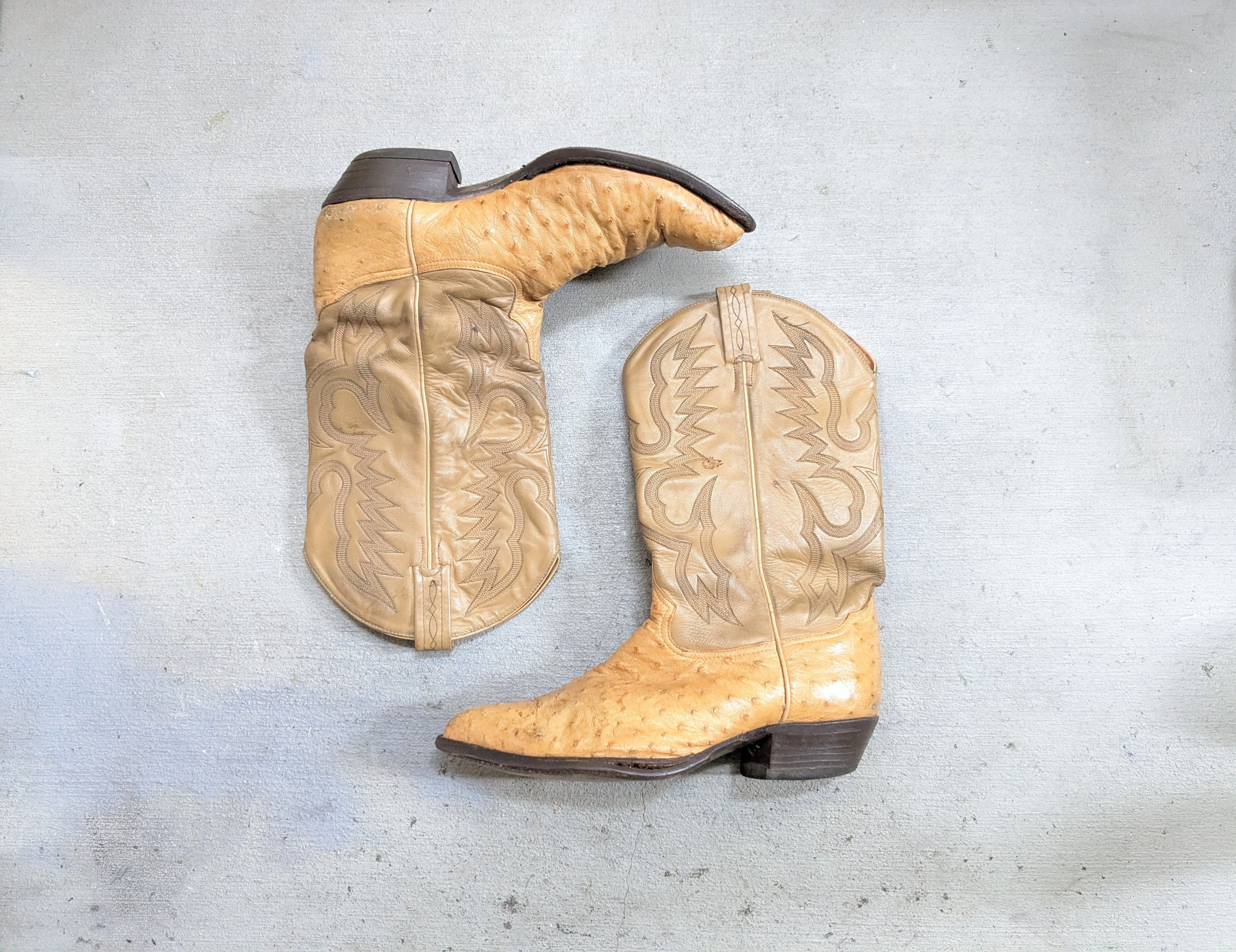 Tony Lama Tony Lama Cowboy Boots Beige 10.5 Wide Leather USA Americana Size US 10.5 / EU 43-44 - 1 Thumbnail