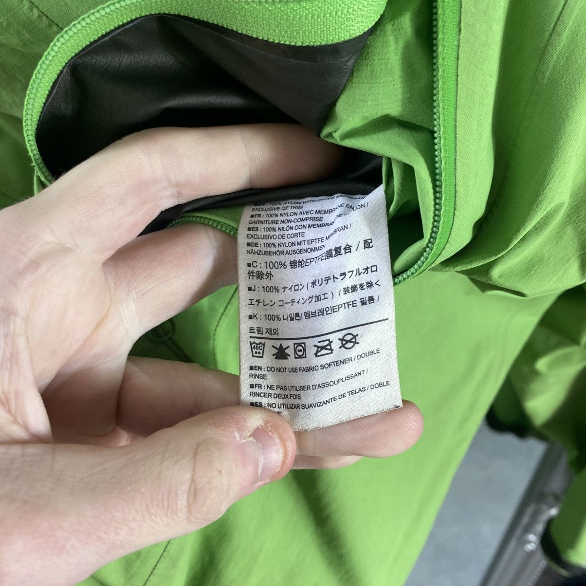Arc'teryx Vintage Arcteryx Gore-Tex Jacket Size US S / EU 44-46 / 1 - 12 Thumbnail