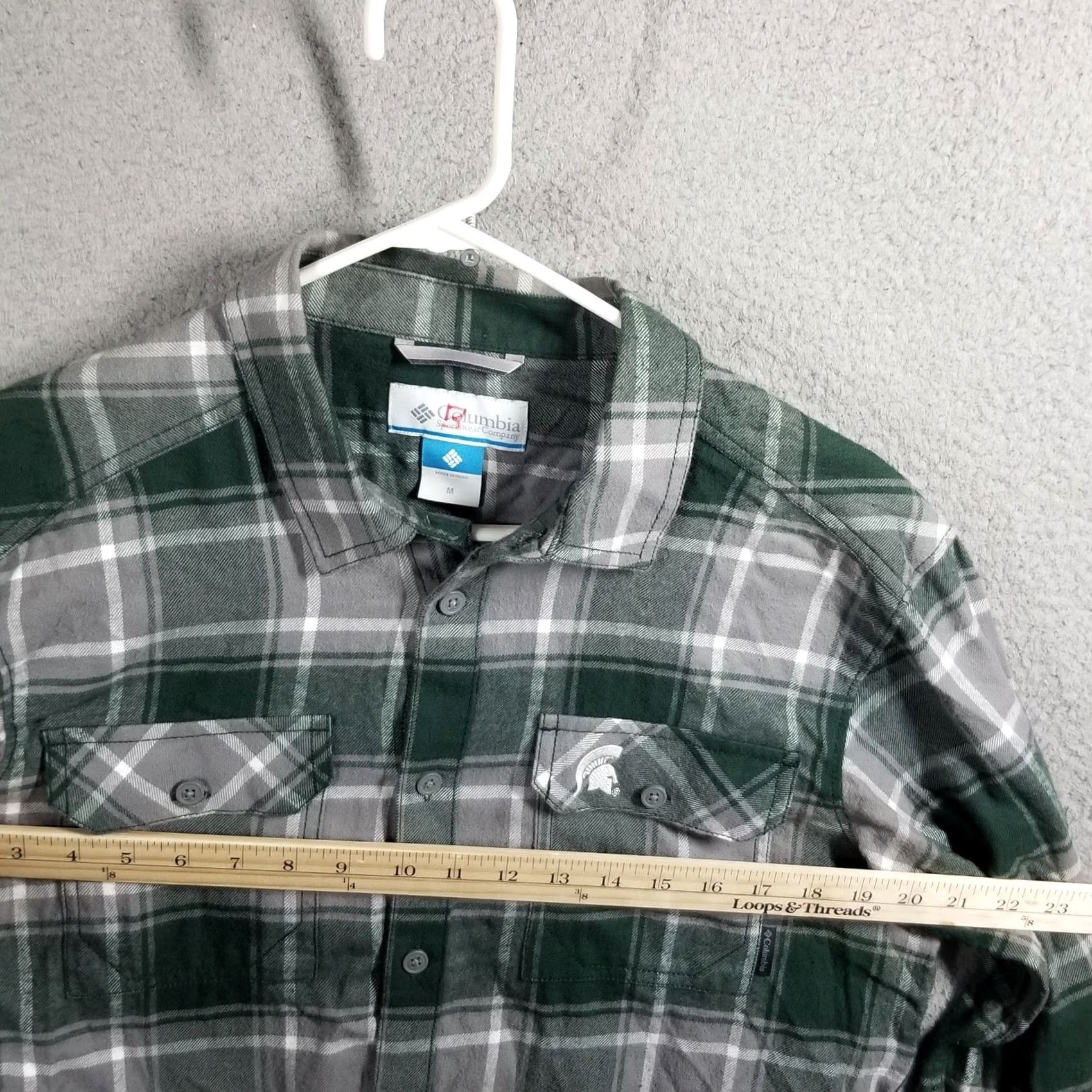 Vintage Columbia Men's Flannel Shirt Green Michigan State Spartans Omni-Wick Flare Gun Medium Regular Button-Up Plaid Active Outdoor Classic Modern Size US M / EU 48-50 / 2 - 7 Thumbnail