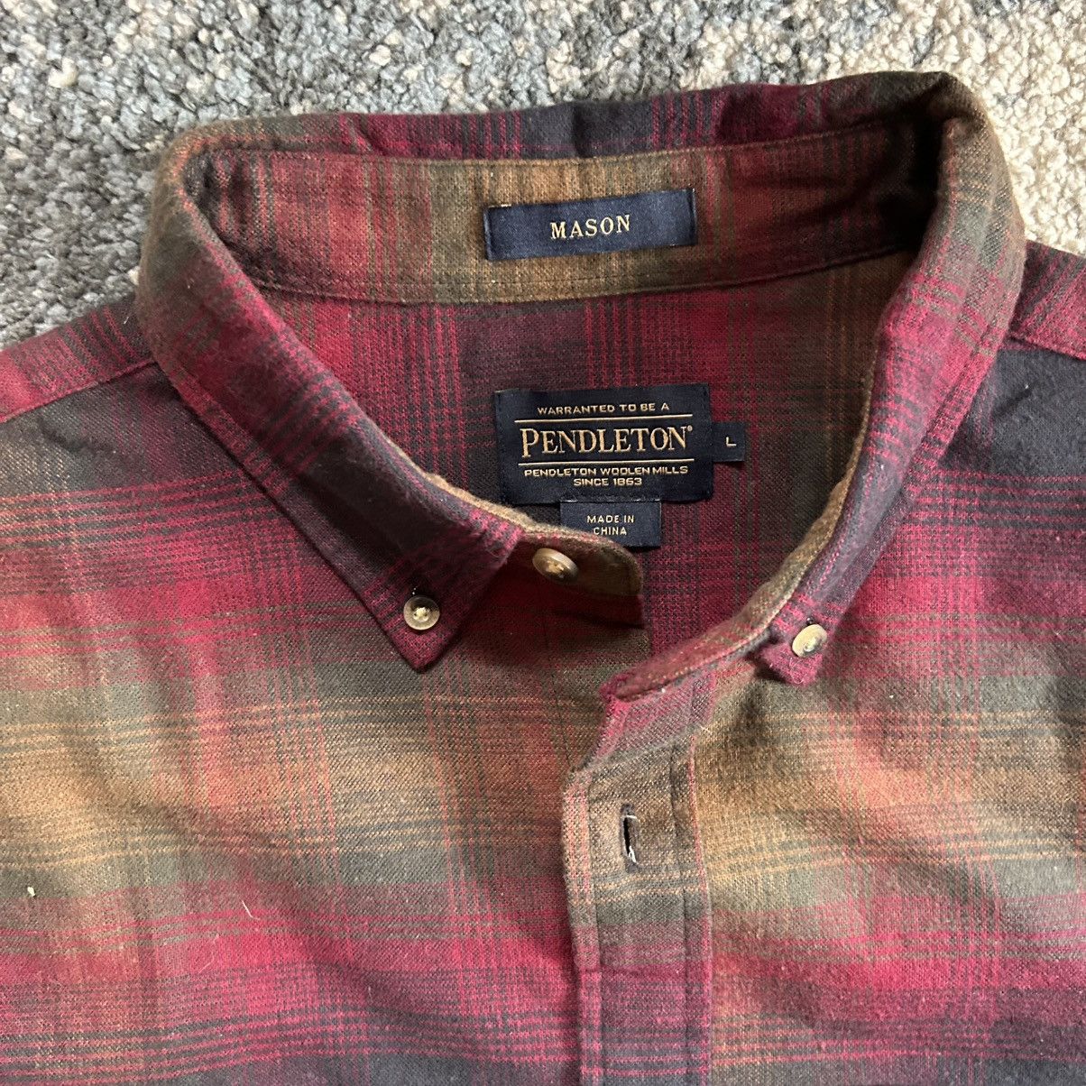 Pendleton HEAVYWEiGHT MASON FLANNEL BUTTON DOWN TAN COYOTE RASPBERRY Size US L / EU 52-54 / 3 - 2 Thumbnail