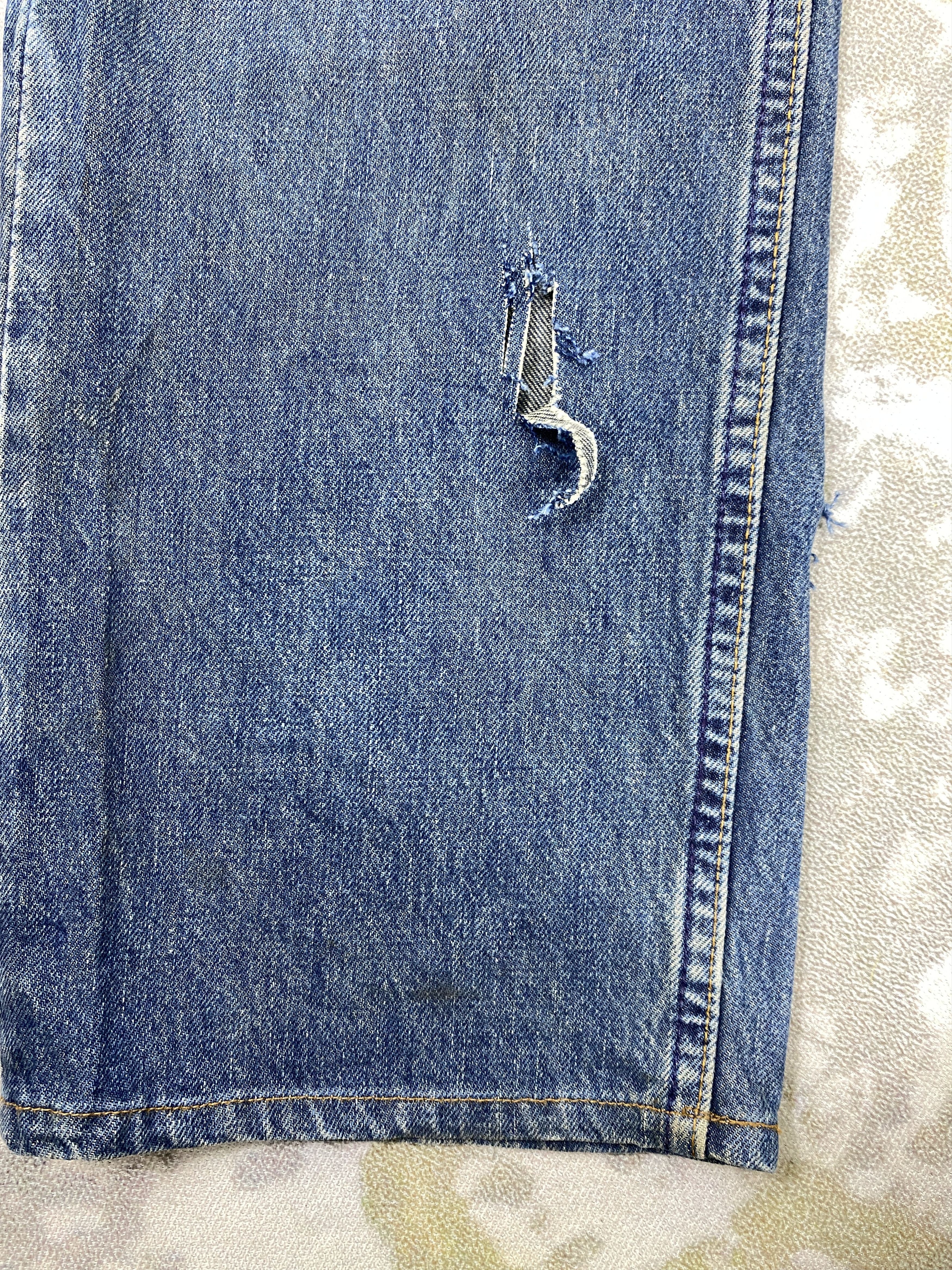 Levi's 90s Blue Vintage Levi's 504 USA 31x31.5 Denim -JN1086 Size US 31 - 13 Thumbnail