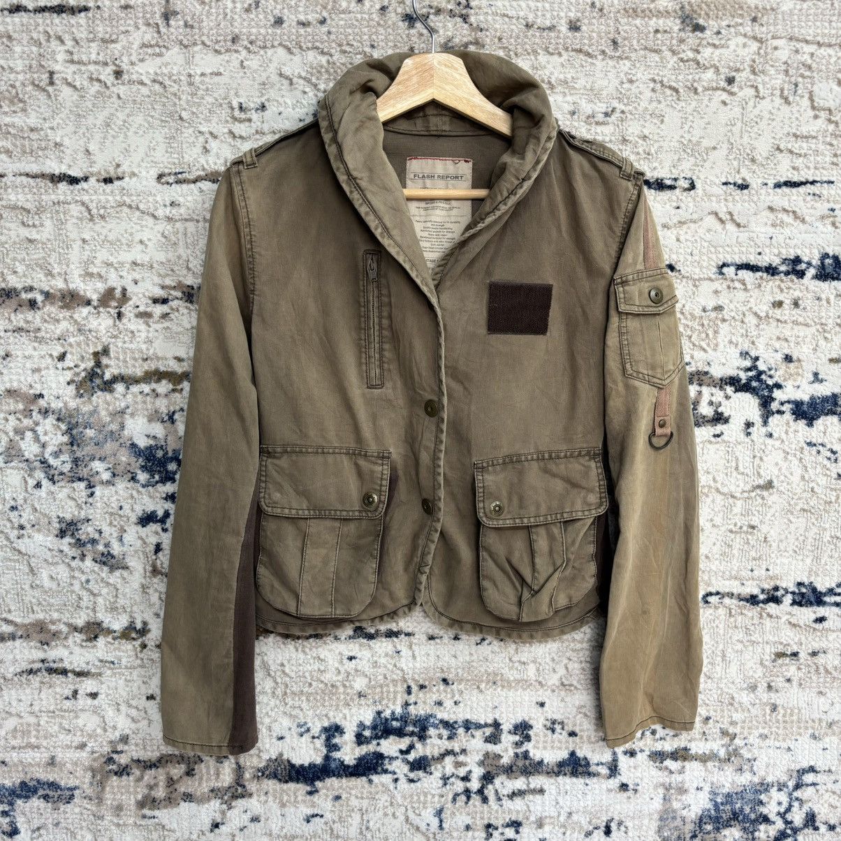 Japanese Brand × Other × Vintage Vintage Japanese Flash Report Cropped Bondage Jacket Size US S / EU 44-46 / 1 - 2 Thumbnail