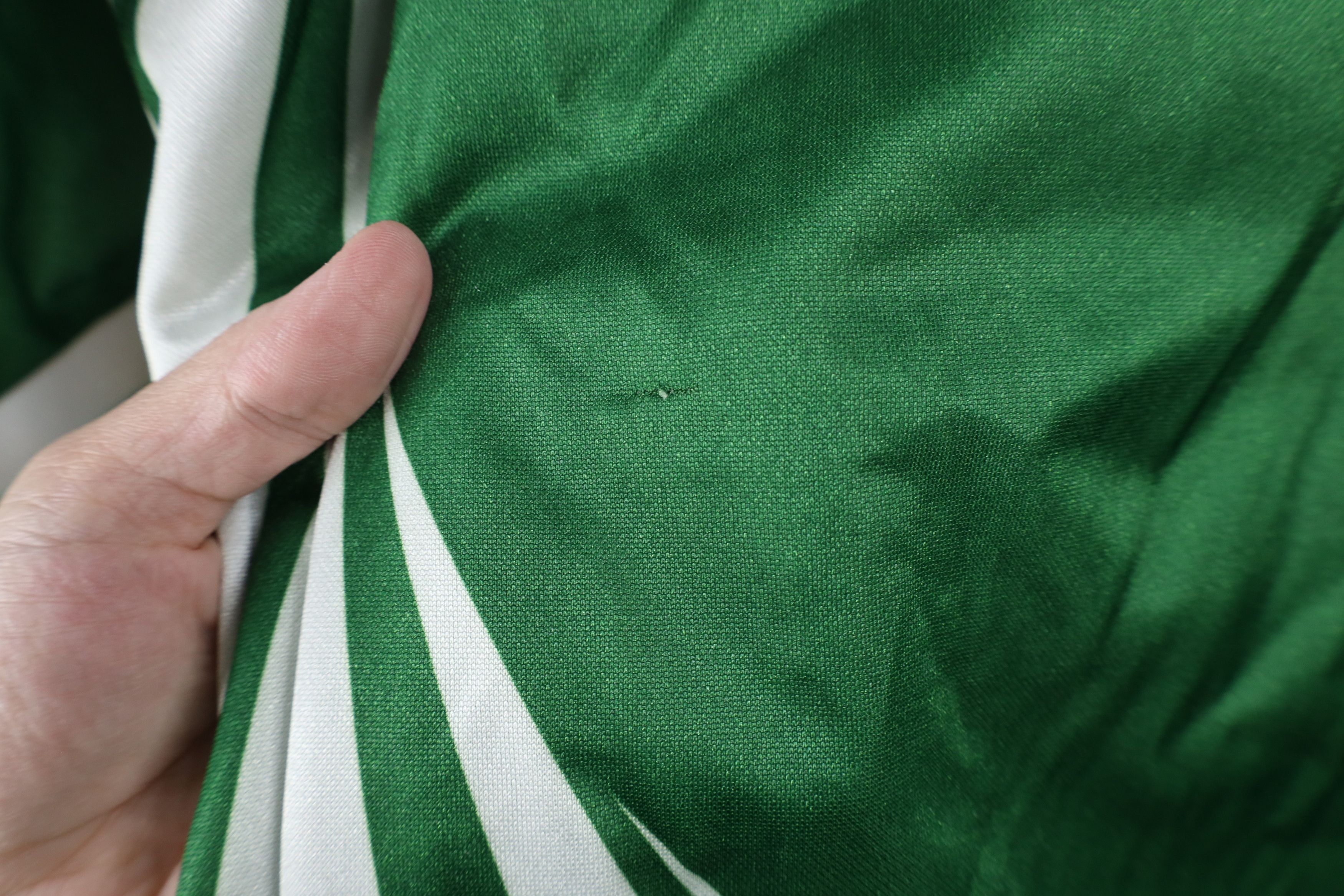Vintage Vintage 90s Collared Short Sleeve Soccer Jersey Green White Size US L / EU 52-54 / 3 - 7 Thumbnail