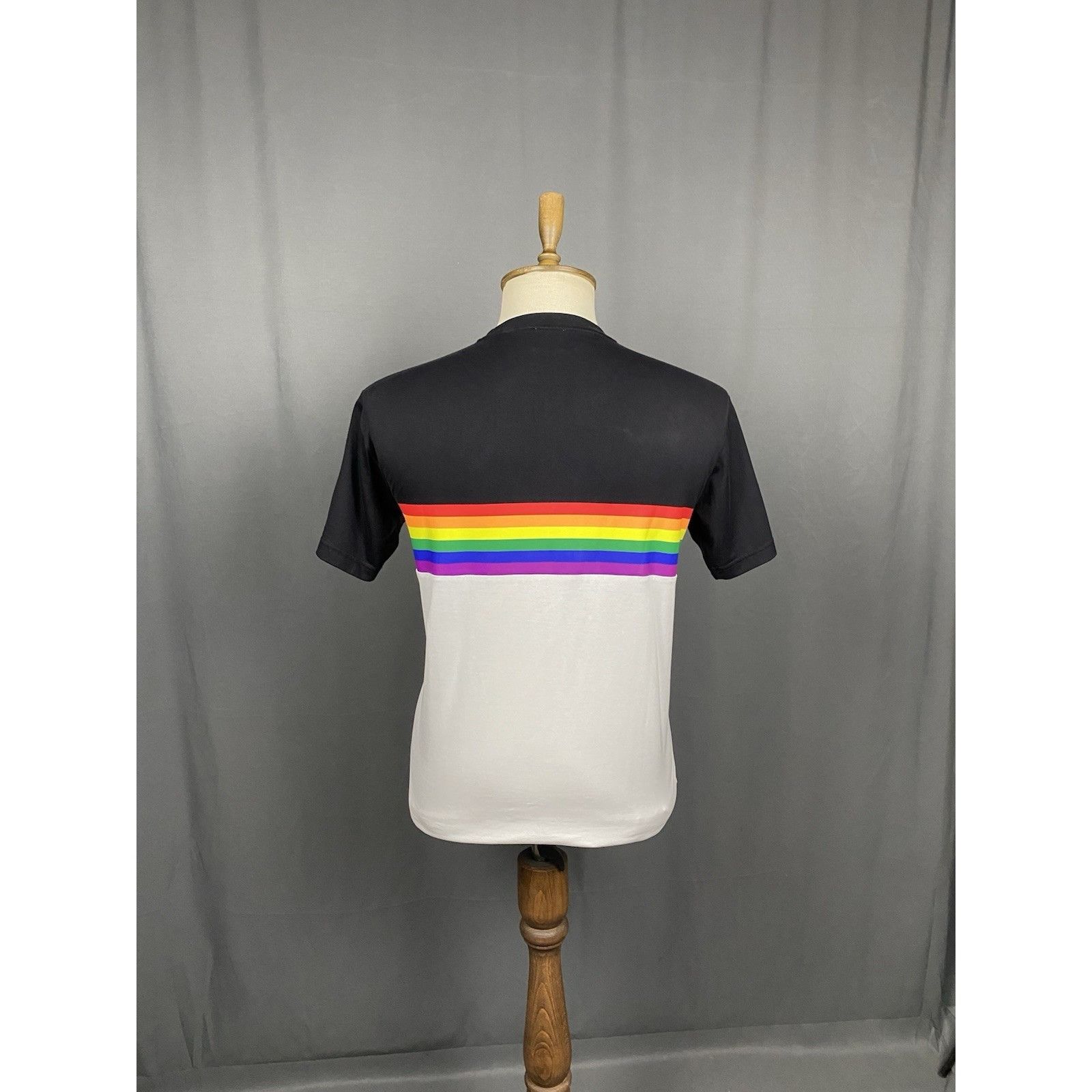 Burberry Burberry Rainbow Striped Crewneck Men's White Oversized T-Sh Size US XS / EU 42 / 0 - 7 Thumbnail