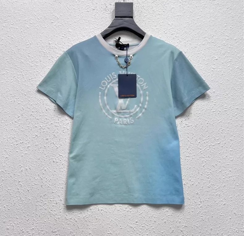 Louis Vuitton LOUIS VUITTON Gradient blue flocking LOGO printed chain sho Size US S / EU 44-46 / 1 - 1 Thumbnail