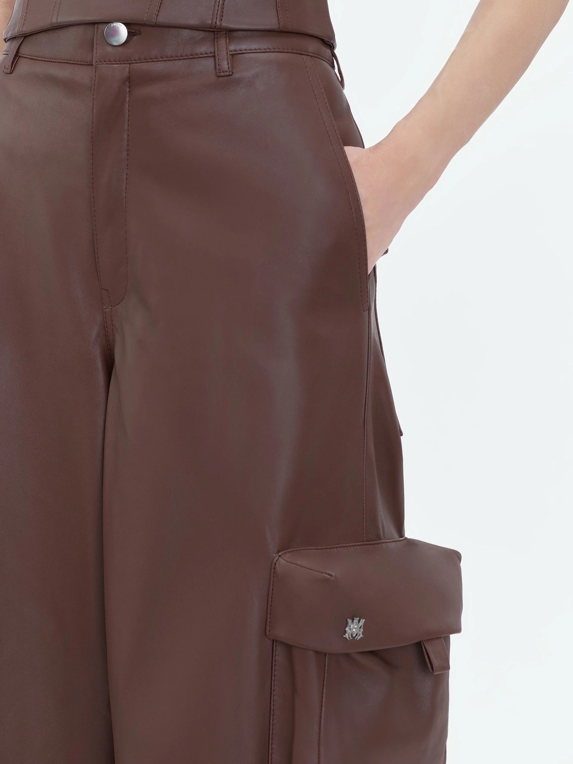 Amiri oc11z0225 Baggy Cargo Pant in Brown Size 25" / US 0 / IT 36 - 7 Thumbnail