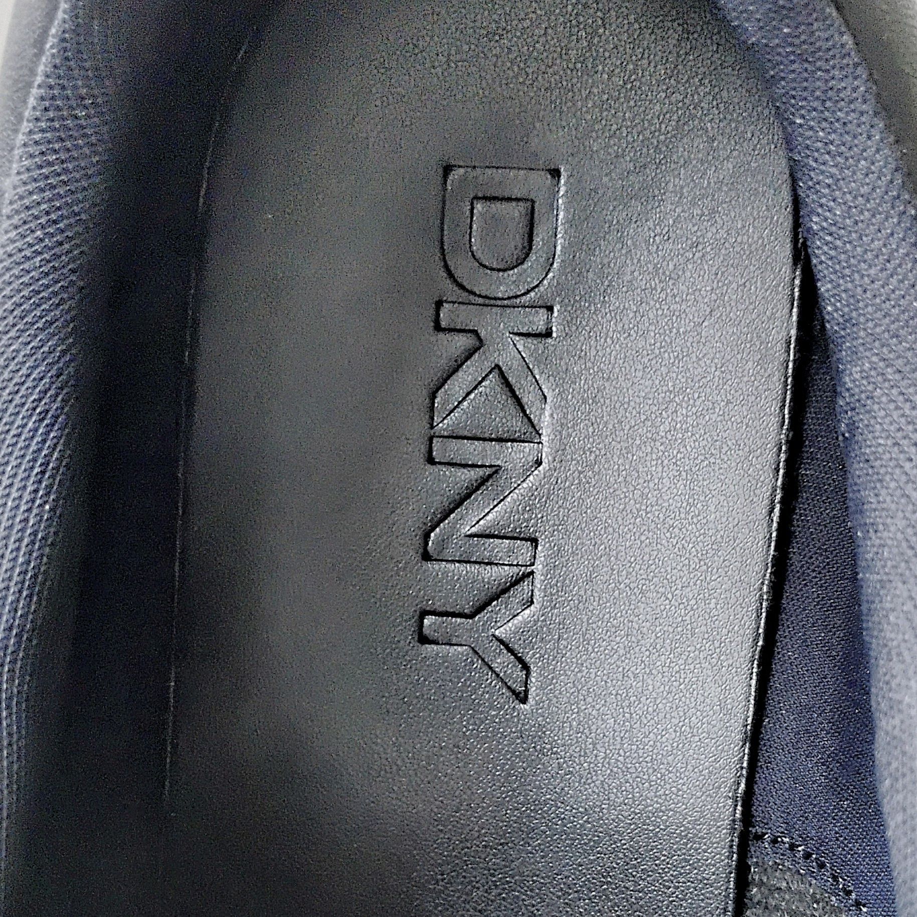 DKNY DKNY Women's Seacliff Sneaker in Free & Wild Leopard Print Size US 11 / IT 41 - 8 Thumbnail