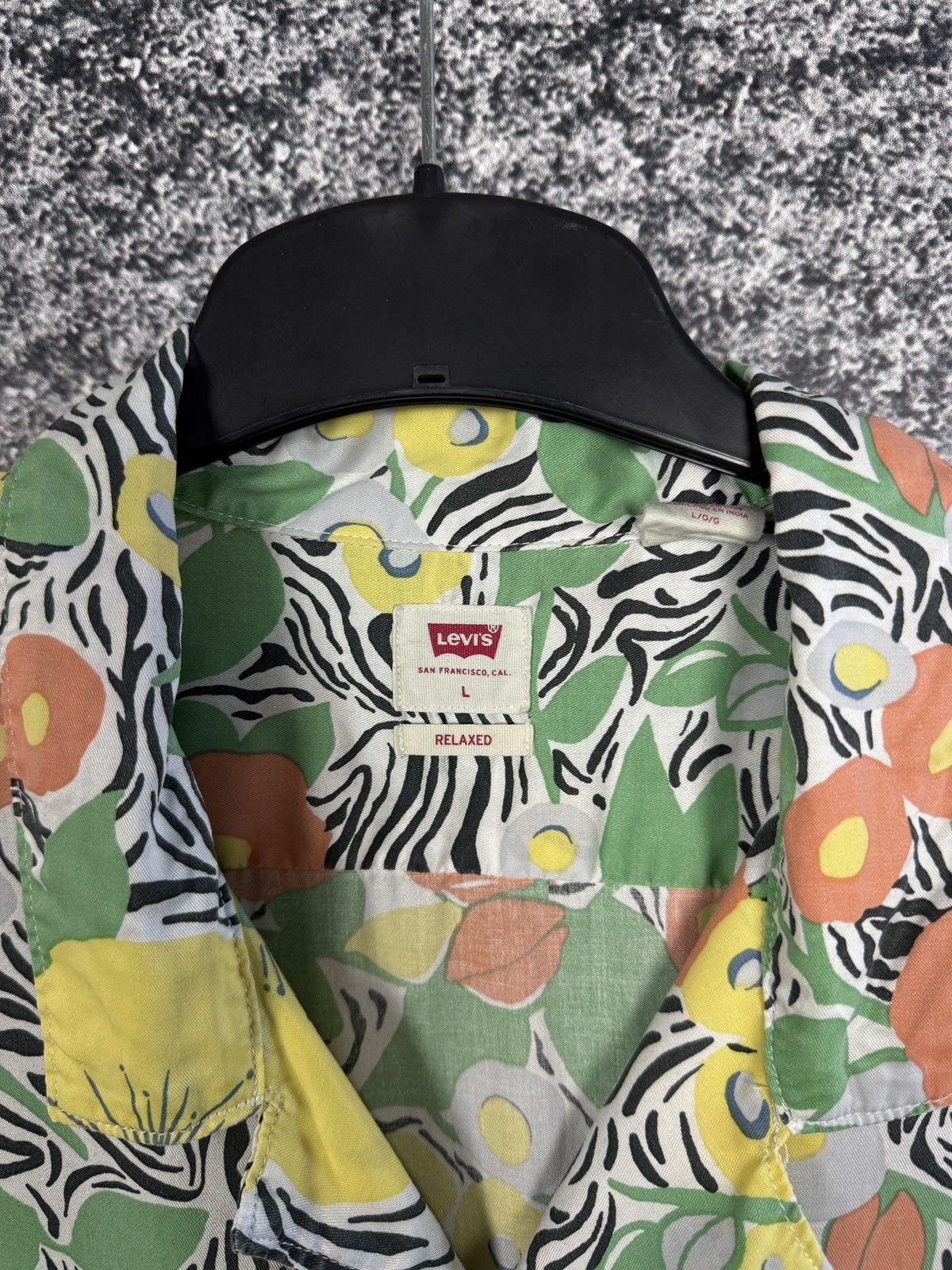 Levi's Levi’s Short Sleeve Shirt Hawaiian Floral Print Relaxed Sz L Size US L / EU 52-54 / 3 - 7 Thumbnail