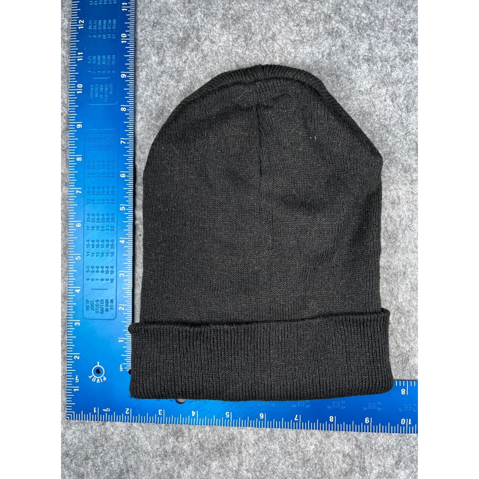 Vintage Emby Hosiery Beanie Toque Adult One Size Black Knit Polyester Blend Ski Hat Unisex Adults Men Women Beanie Unisex Black Knit Ski Theme 90s Nun Size ONE SIZE - 4 Thumbnail