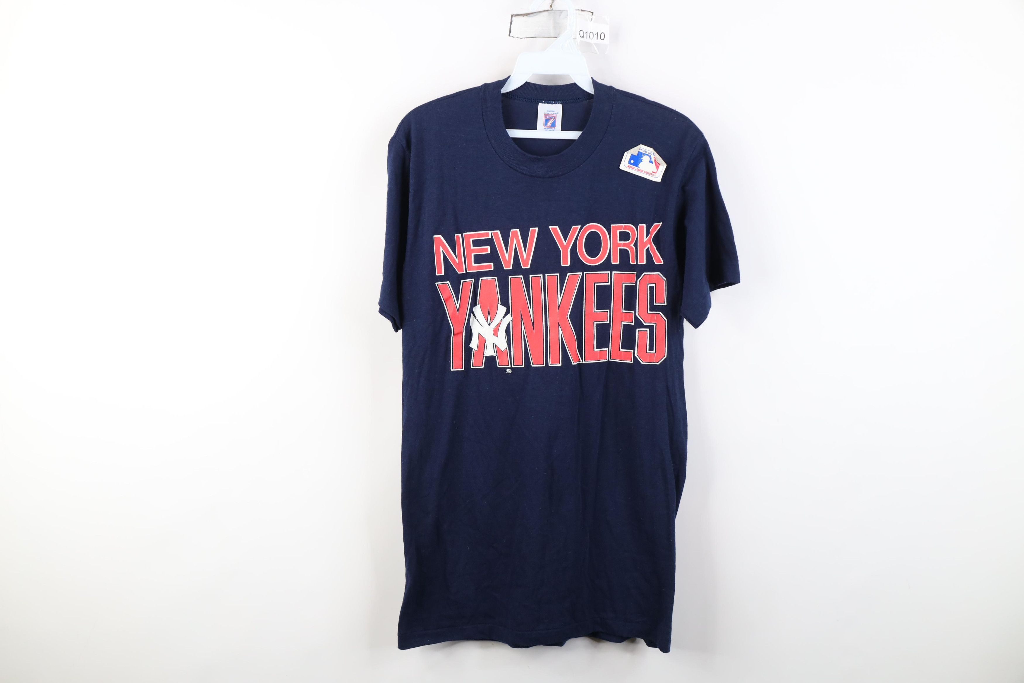 Vintage Deadstock Vintage 80s 90s New York Yankees Baseball T-Shirt Size US M / EU 48-50 / 2 - 1 Thumbnail