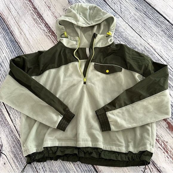 Athleta Athleta Zion Microfleece 1/4 Zip Hoodie Jacket #511865 Size M / US 6-8 / IT 42-44 - 1 Thumbnail