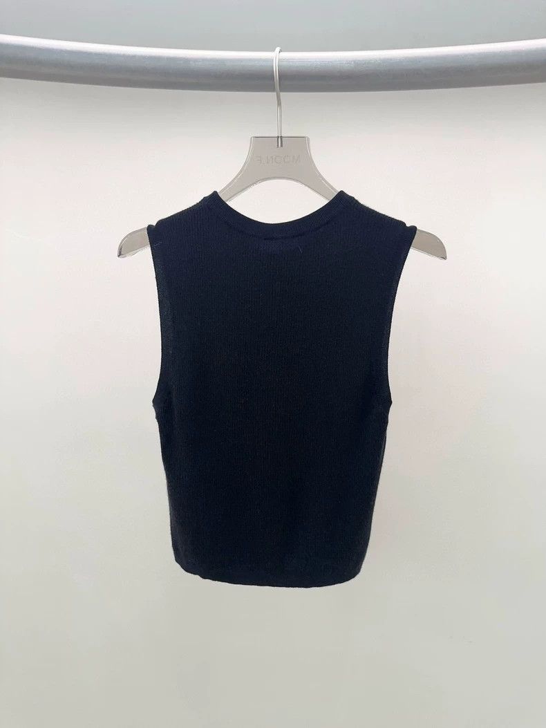 Saint Laurent Paris Saint Laurent Paris Black Knit Vest Size US L / EU 52-54 / 3 - 2 Thumbnail