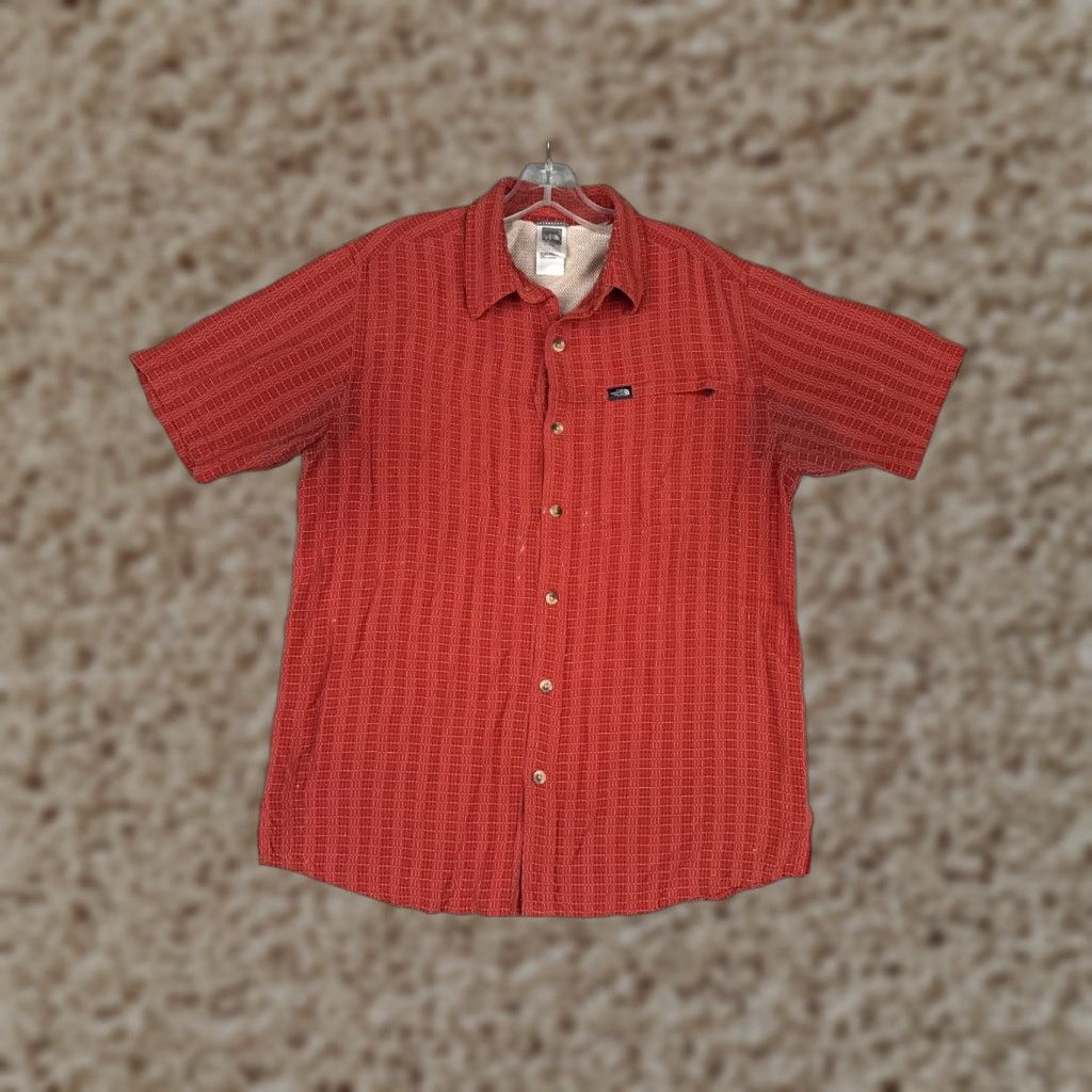 The North Face The North Face Shirt Men Medium Red Geometric Angler Vented Modal Blend Button-Up Pocketed Casual Wear Mens Regular Red Geometric Pattern 90s? Size US M / EU 48-50 / 2 - 1 Thumbnail
