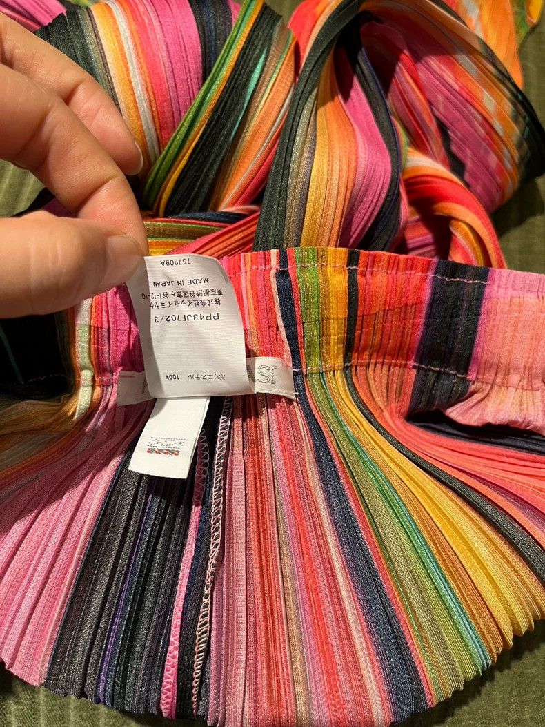 Issey Miyake Issey Miyake size:3 Pink pleated trousers Size 31" - 3 Thumbnail