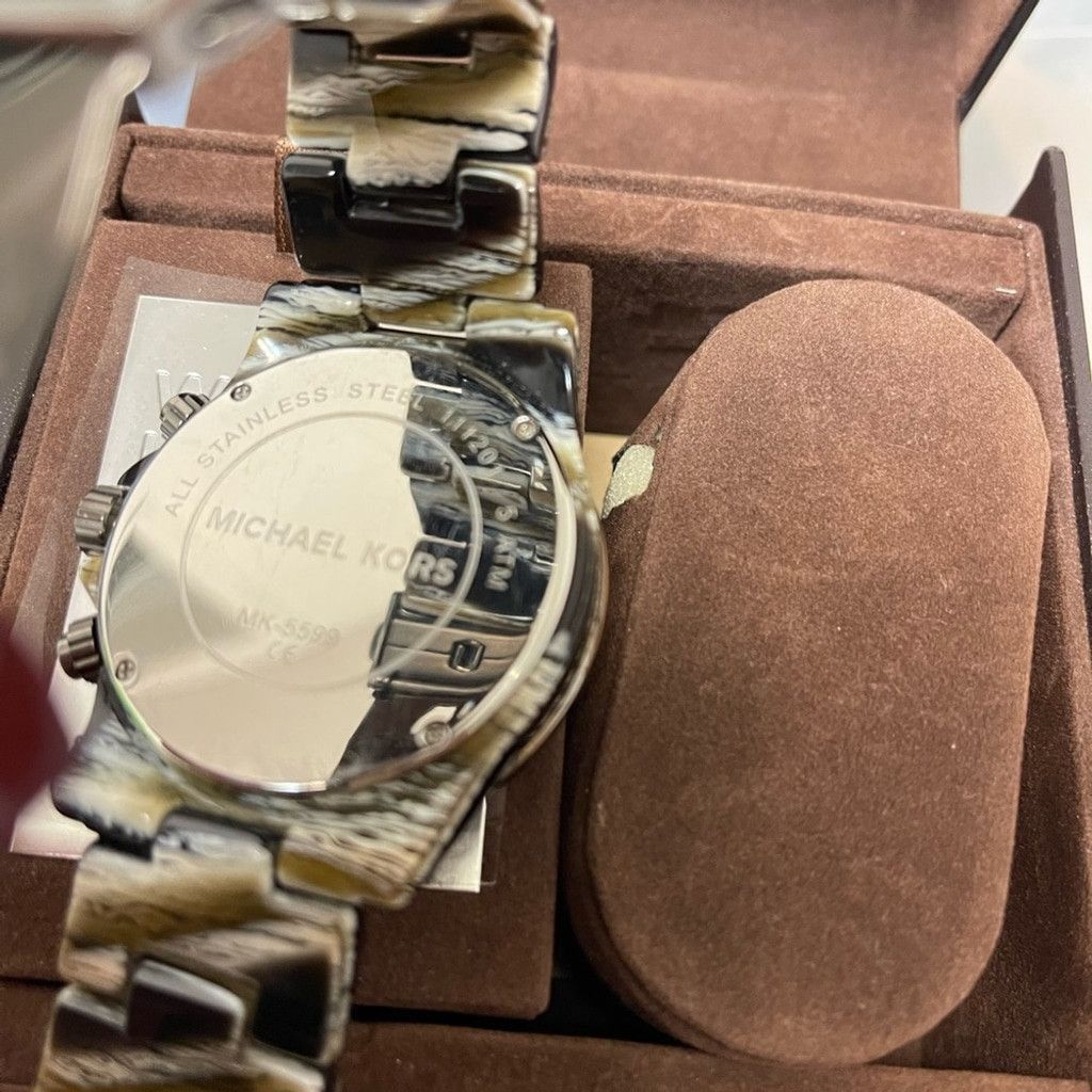 Michael Kors Michael Kors Black w brown Watch like new in box Size ONE SIZE - 10 Thumbnail