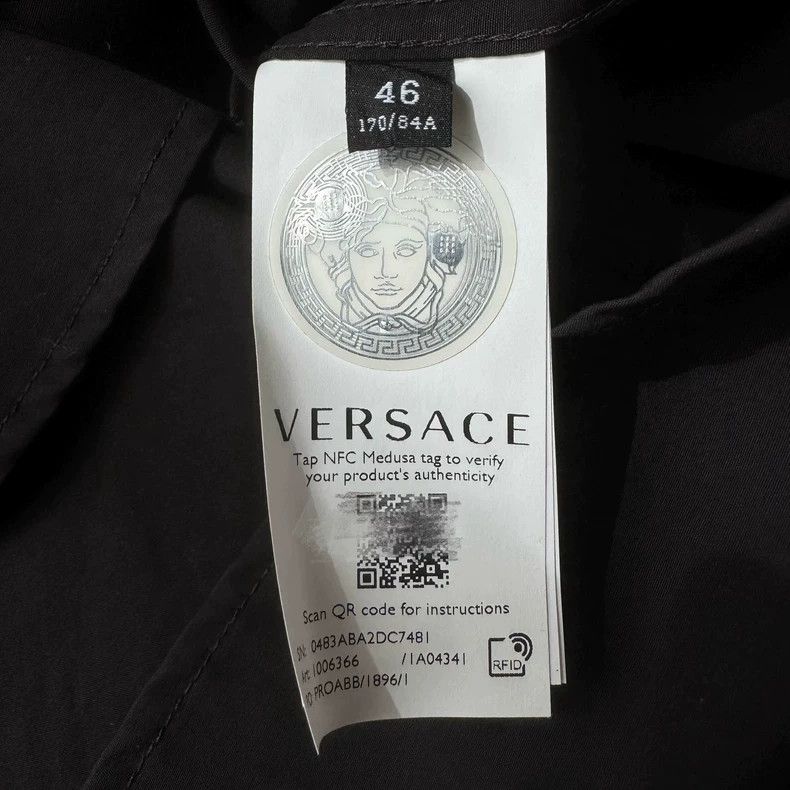 Versace Versace Shirt jacket short-sleeved pullover Size US S / EU 44-46 / 1 - 7 Thumbnail
