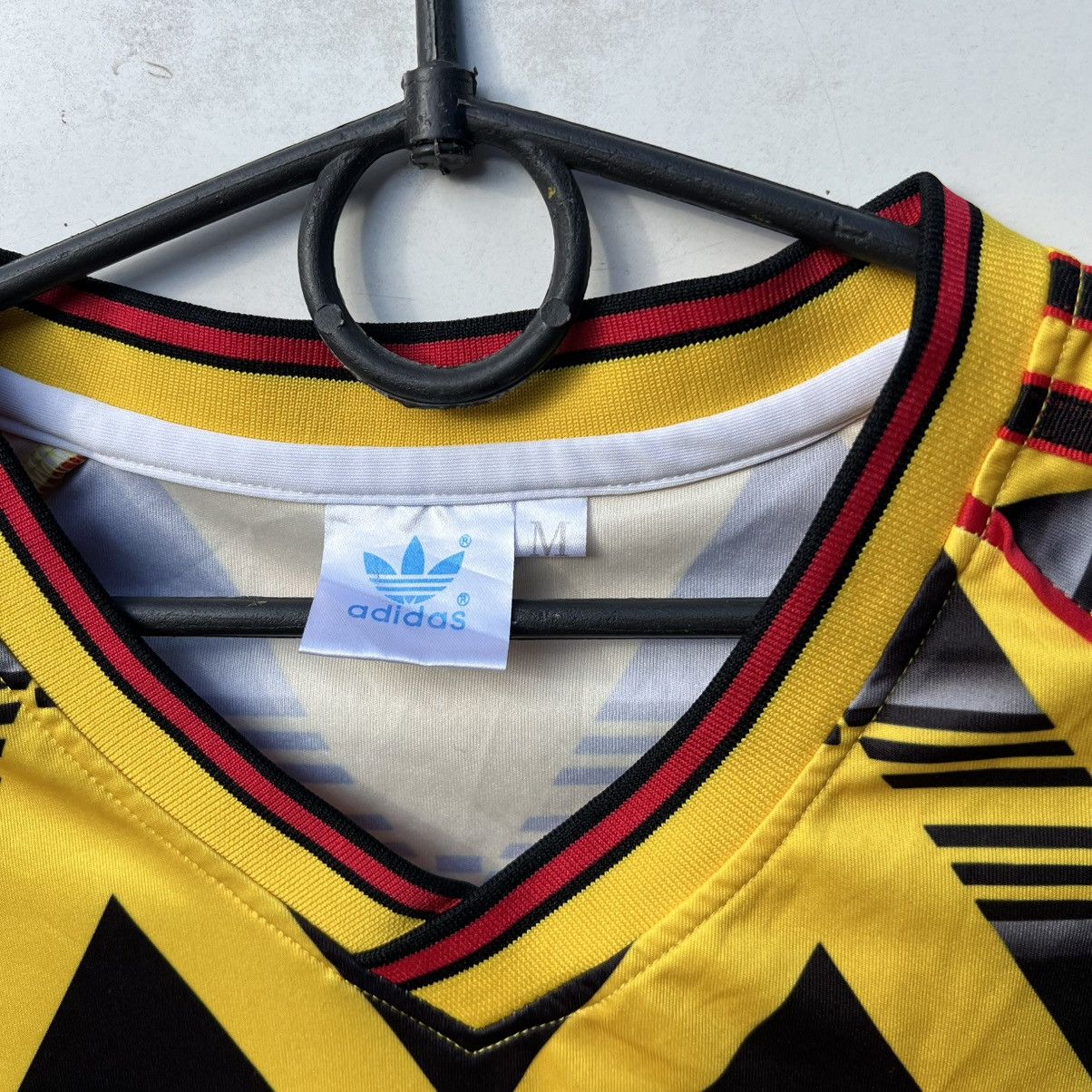 Adidas ARSENAL 1991 1993 FOOTBAL soccer jersey BRUISED BANANA(fake) Size US M / EU 48-50 / 2 - 5 Thumbnail