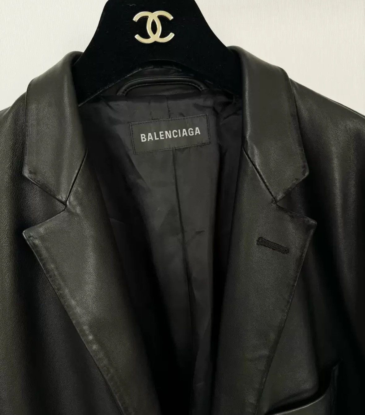 Balenciaga Balenciaga makes vintage leather jacket Size US S / EU 44-46 / 1 - 3 Thumbnail