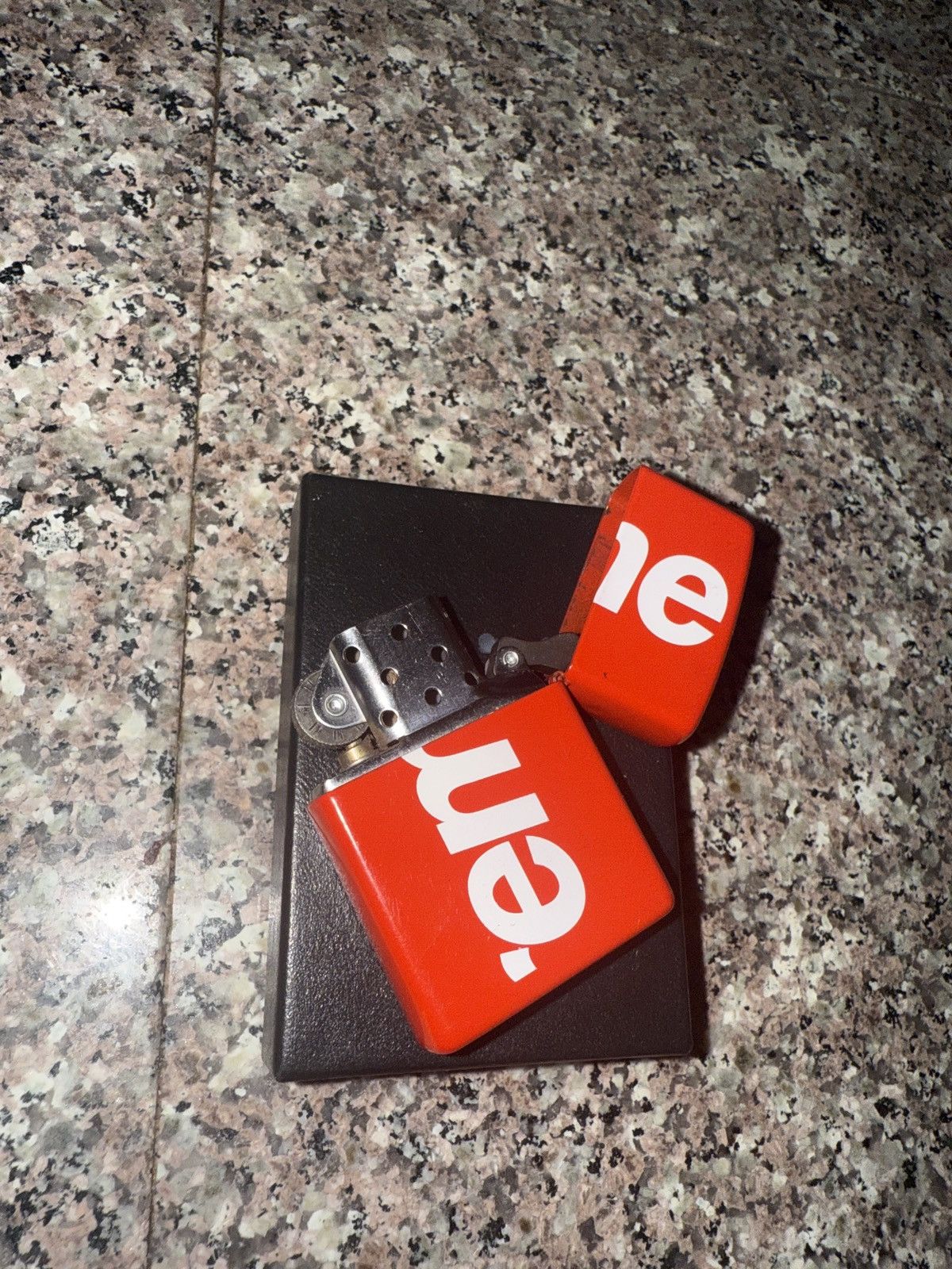Zippo Supreme zippo red Size ONE SIZE - 4 Thumbnail