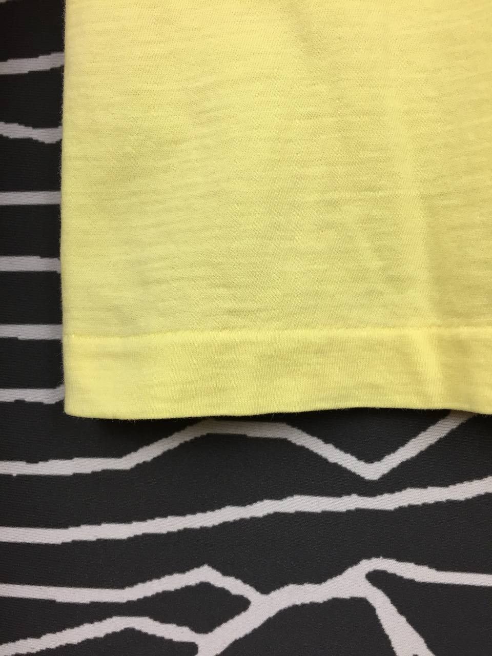Vintage Vtg Hearts Of Gold Single Stitch Paper Thin Tee Size US S / EU 44-46 / 1 - 7 Thumbnail