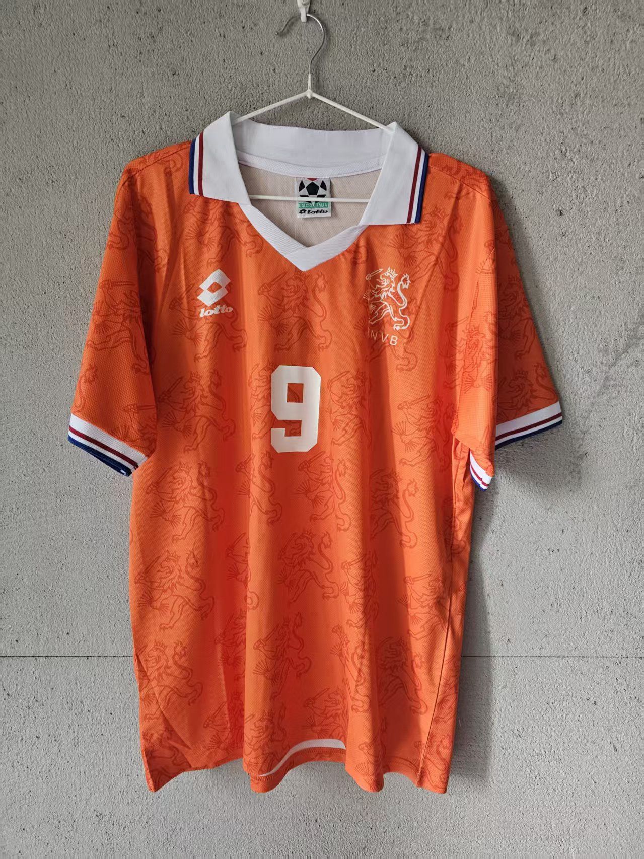 Other 1995 Netherland 9 Van Basten Jersey Home Size US XL / EU 56 / 4 - 1 Thumbnail