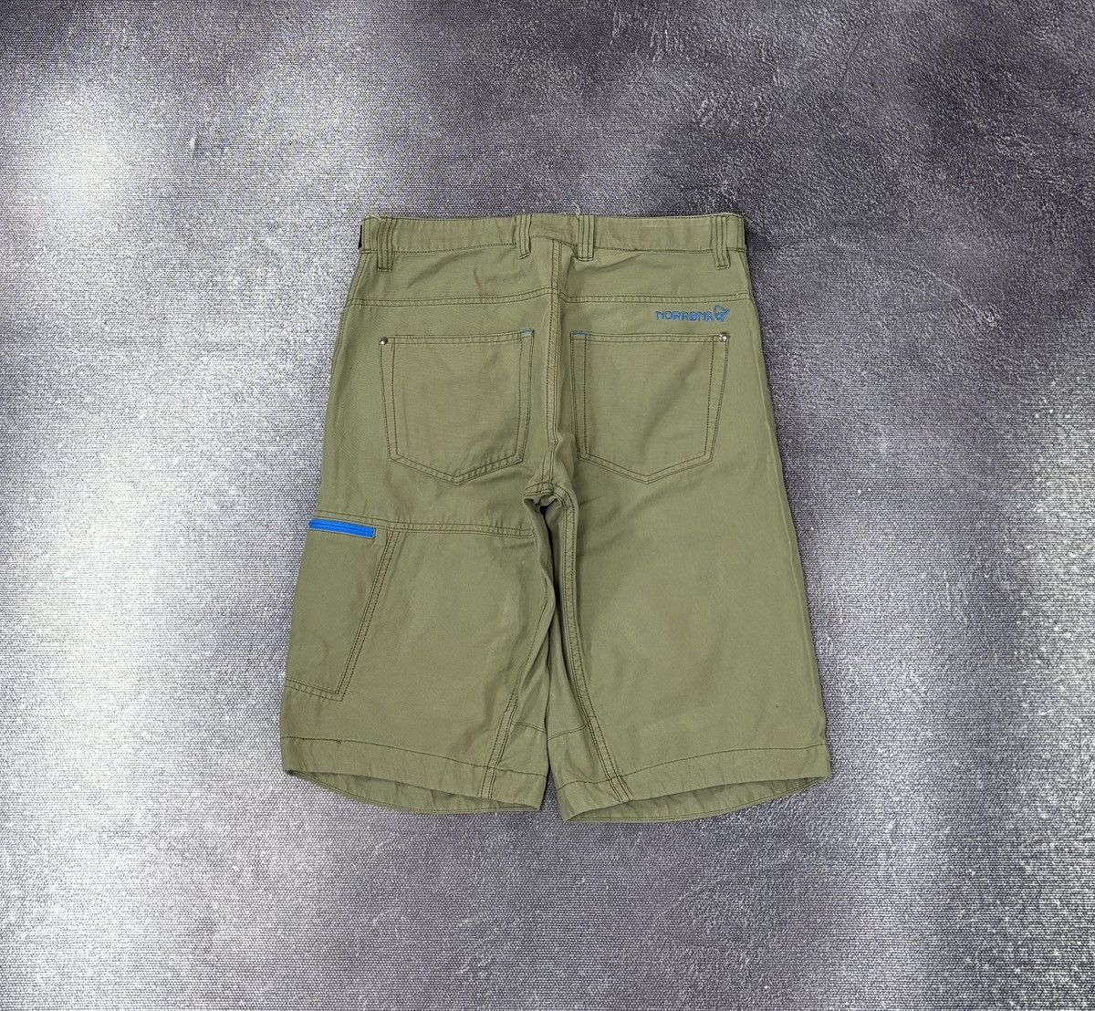 Norrona Norrona Men’s Falketind Olive Green Outdoor Cotton Shorts Size US 30 / EU 46 - 2 Thumbnail