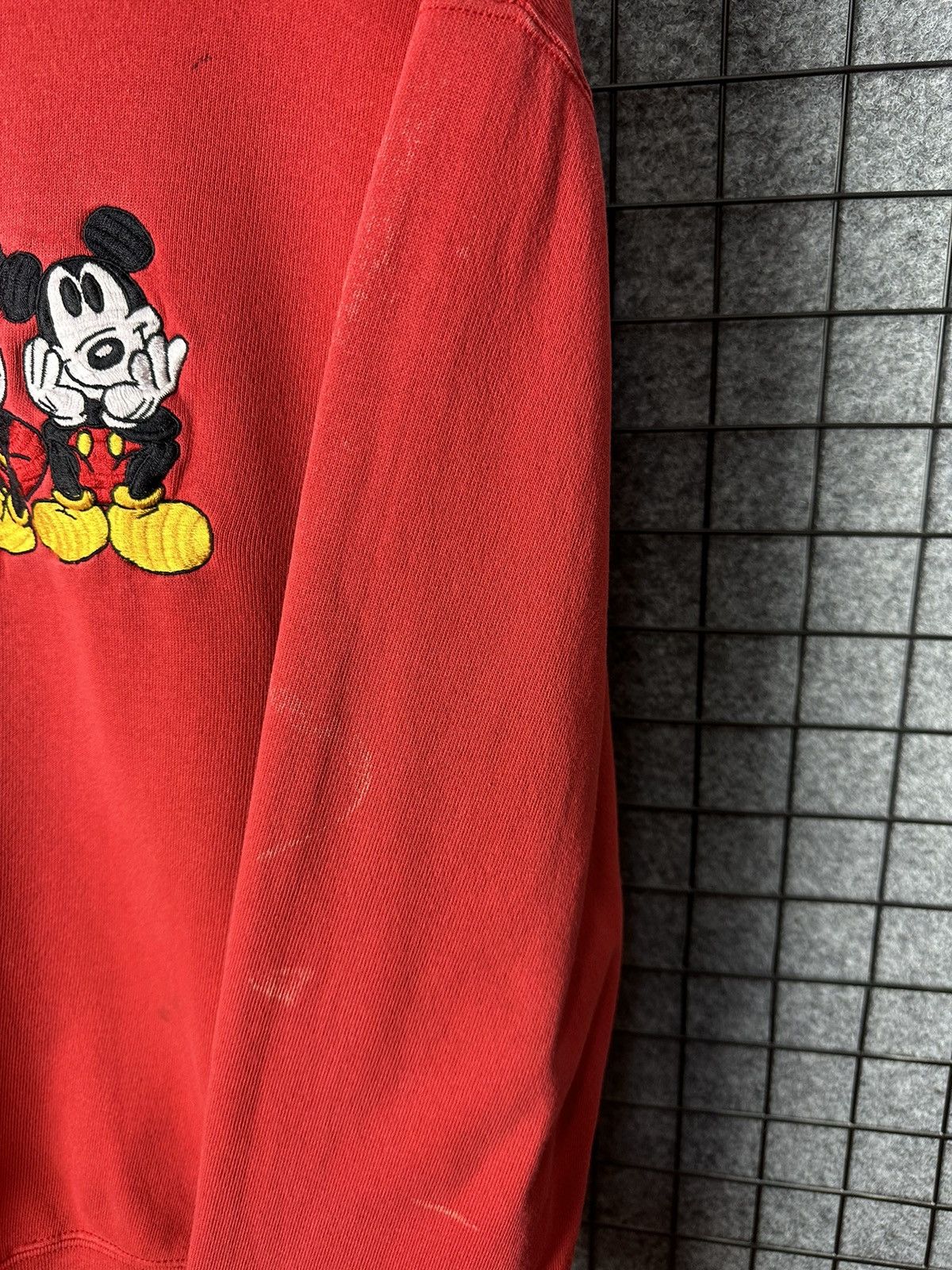 Disney × Mickey Mouse × Vintage The Disney Catalog Vintage Mickey Mouse Sweatshirt Size M Size US M / EU 48-50 / 2 - 4 Thumbnail